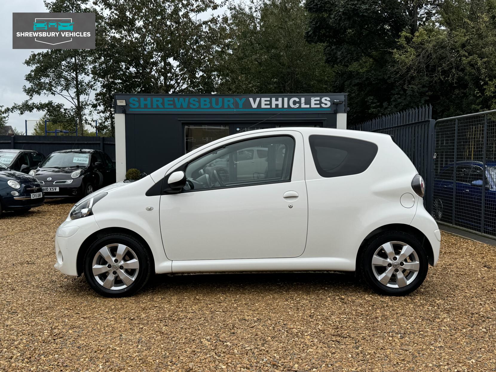 Toyota AYGO 1.0 VVT-i Fire Hatchback 3dr Petrol Manual Euro 5 (67 ps)