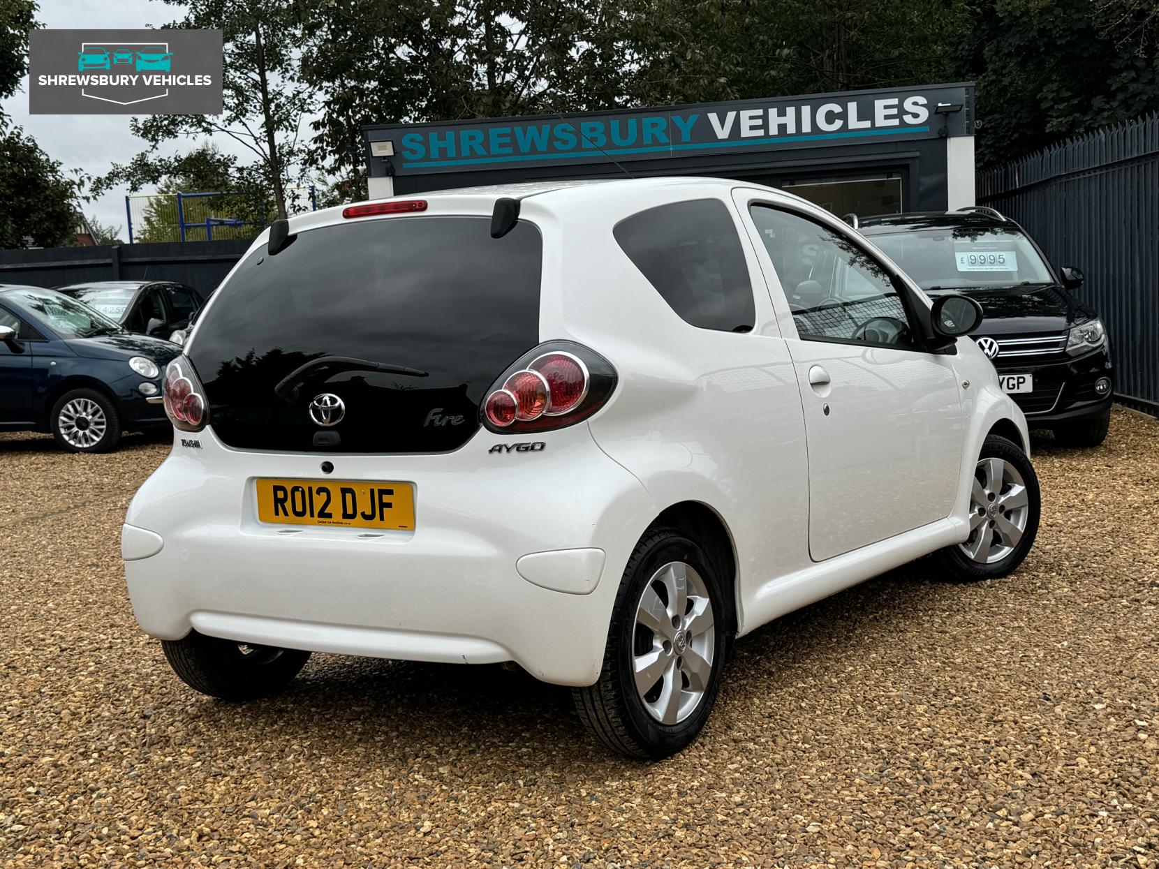 Toyota AYGO 1.0 VVT-i Fire Hatchback 3dr Petrol Manual Euro 5 (67 ps)