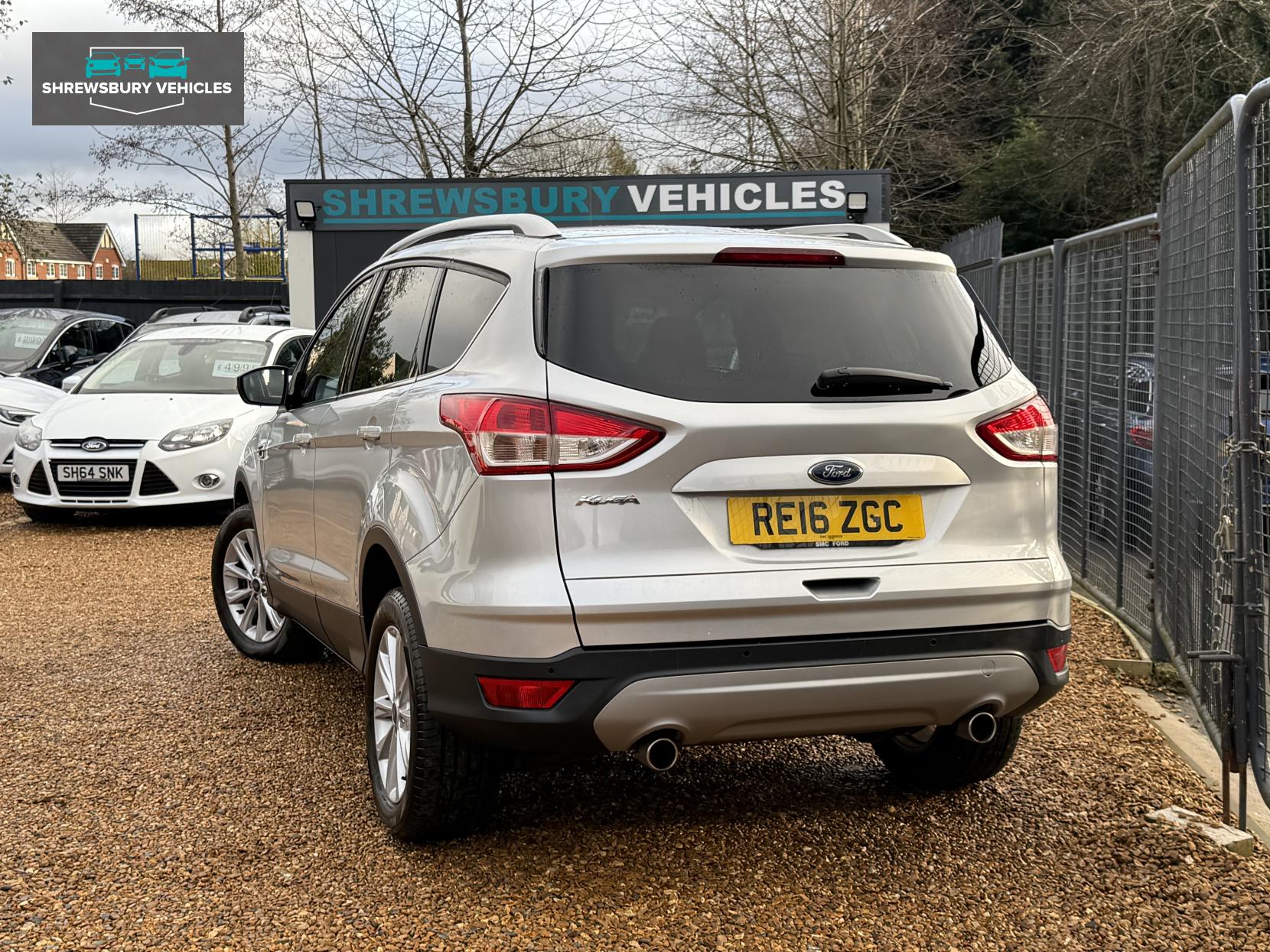 Ford Kuga 2.0 TDCi Titanium SUV 5dr Diesel Manual 2WD Euro 6 (s/s) (150 ps)