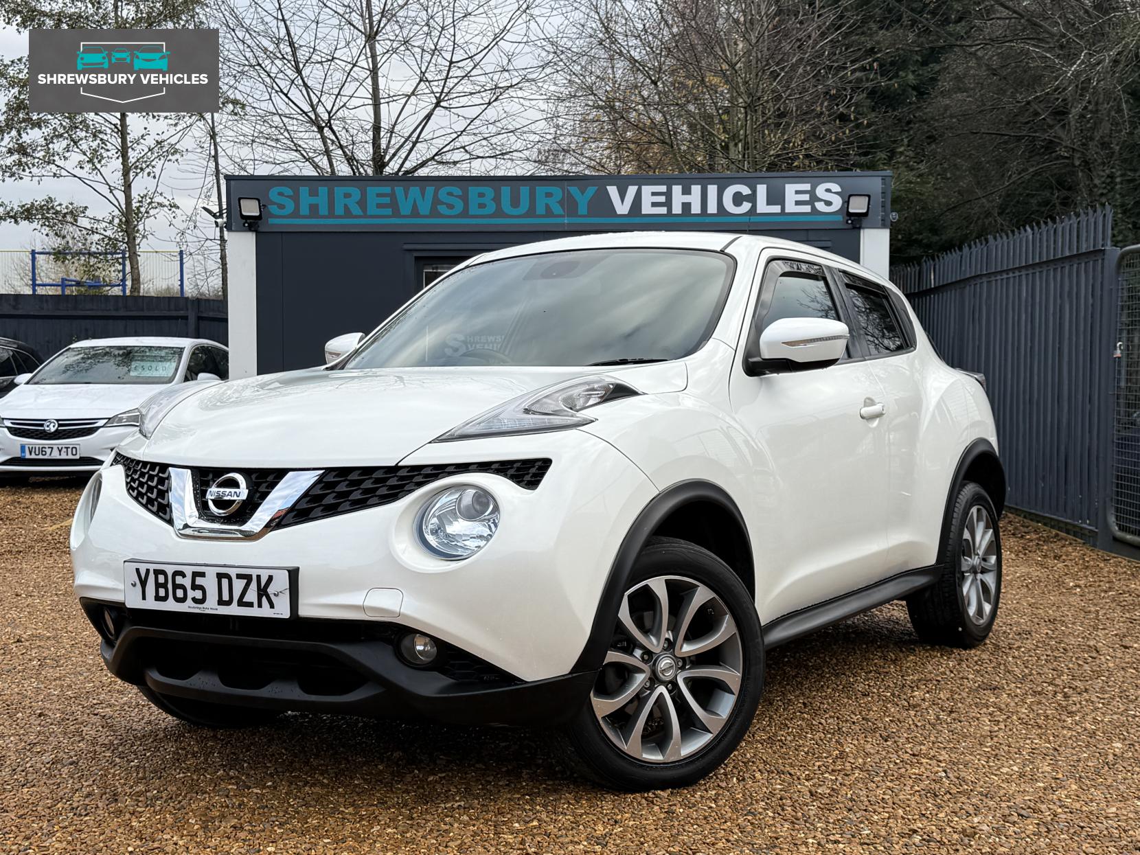 Nissan Juke 1.2 DIG-T N-Connecta SUV 5dr Petrol Manual Euro 6 (s/s) (115 ps)