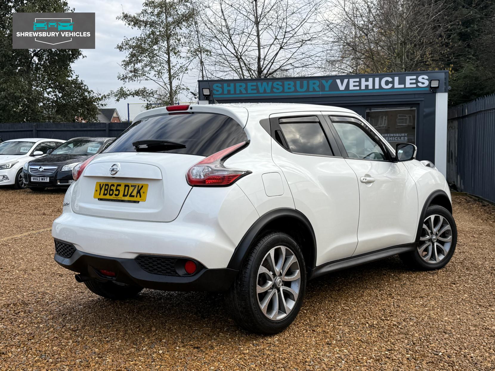 Nissan Juke 1.2 DIG-T N-Connecta SUV 5dr Petrol Manual Euro 6 (s/s) (115 ps)