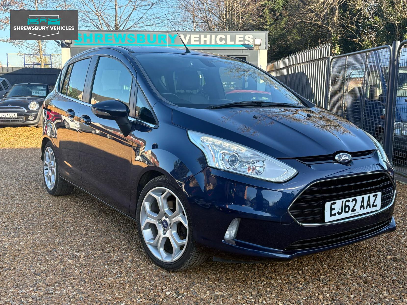 Ford B-Max 1.6 TDCi Titanium MPV 5dr Diesel Manual Euro 5 (95 ps)