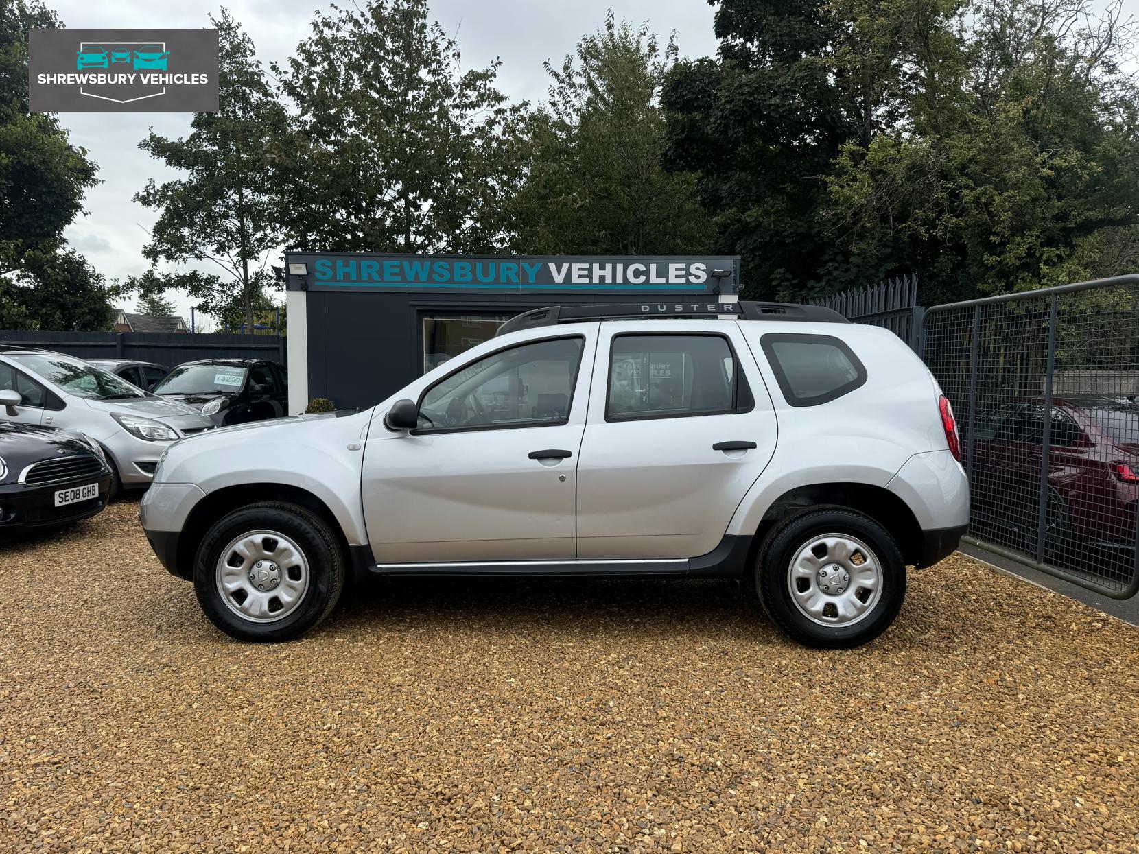 Dacia Duster 1.5 dCi Ambiance SUV 5dr Diesel Manual 4WD Euro 6 (s/s) (110 ps)