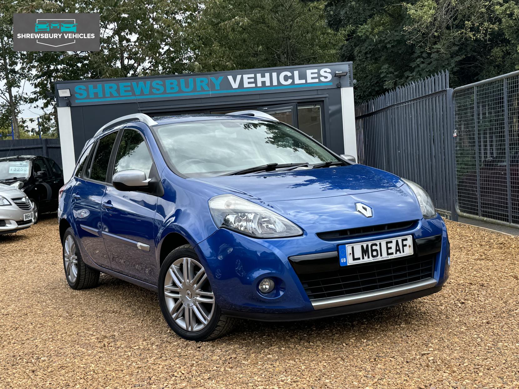 Renault Clio 1.6 VVT GT Line TomTom Sport Tourer 5dr Petrol Auto Euro 5 (111 ps)