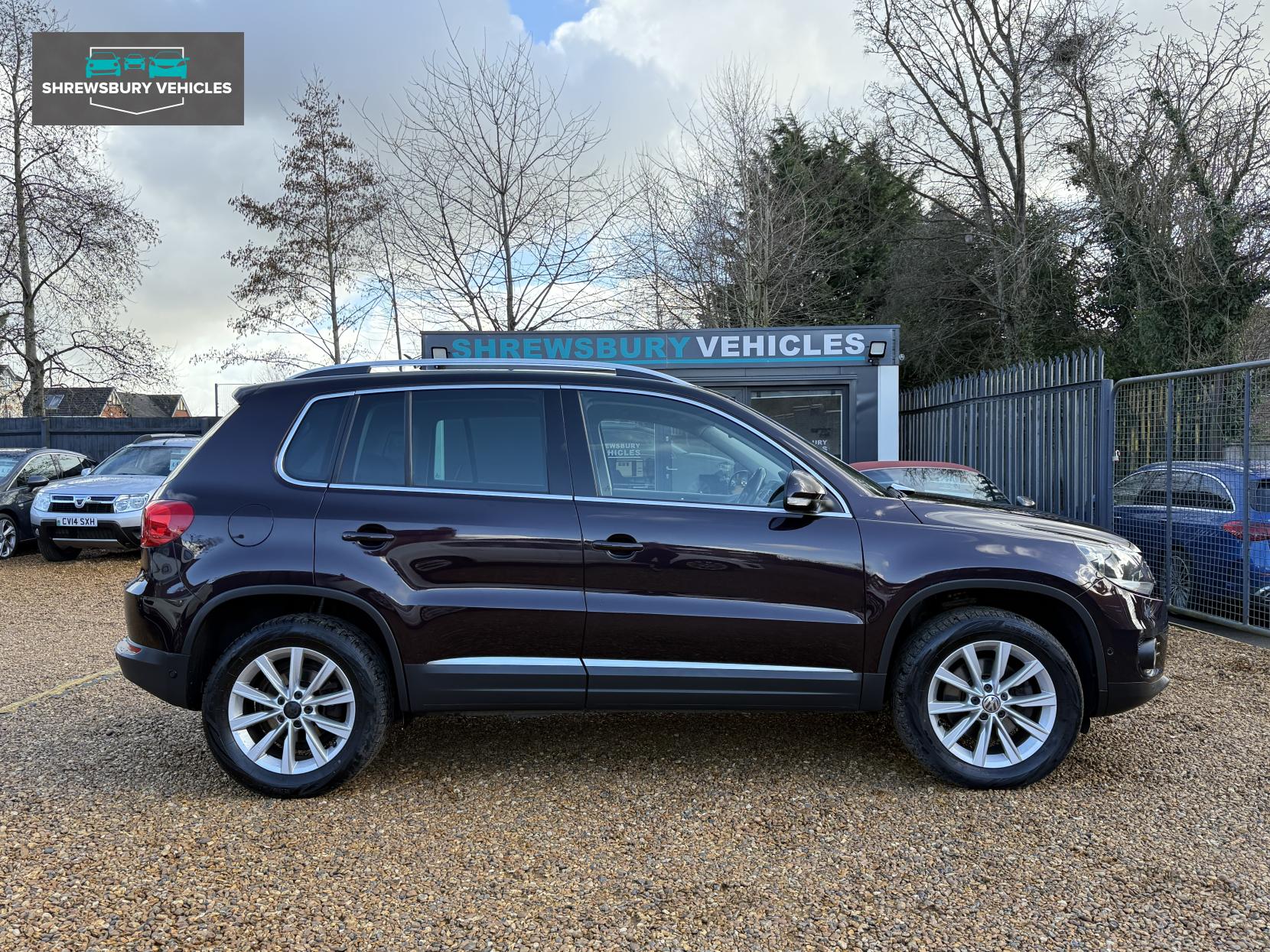 Volkswagen Tiguan 2.0 TDI BlueMotion Tech SE SUV 5dr Diesel DSG 4WD Euro 5 (s/s) (140 ps)