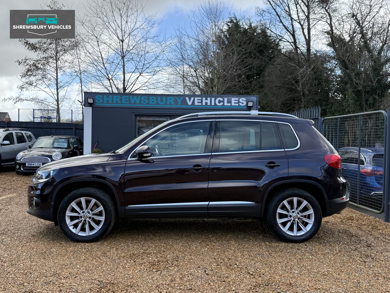 Volkswagen Tiguan 2.0 TDI BlueMotion Tech SE SUV 5dr Diesel DSG 4WD Euro 5 (s/s) (140 ps)