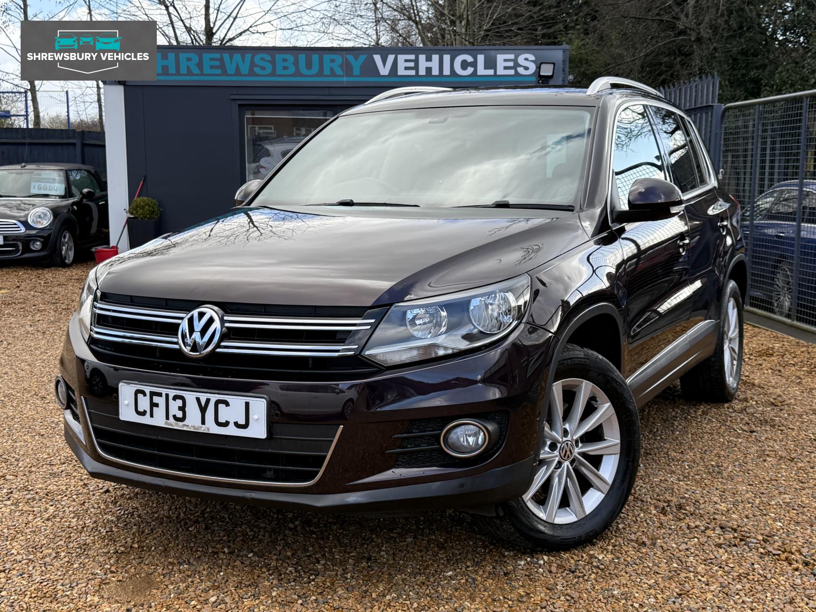 Volkswagen Tiguan 2.0 TDI BlueMotion Tech SE SUV 5dr Diesel DSG 4WD Euro 5 (s/s) (140 ps)