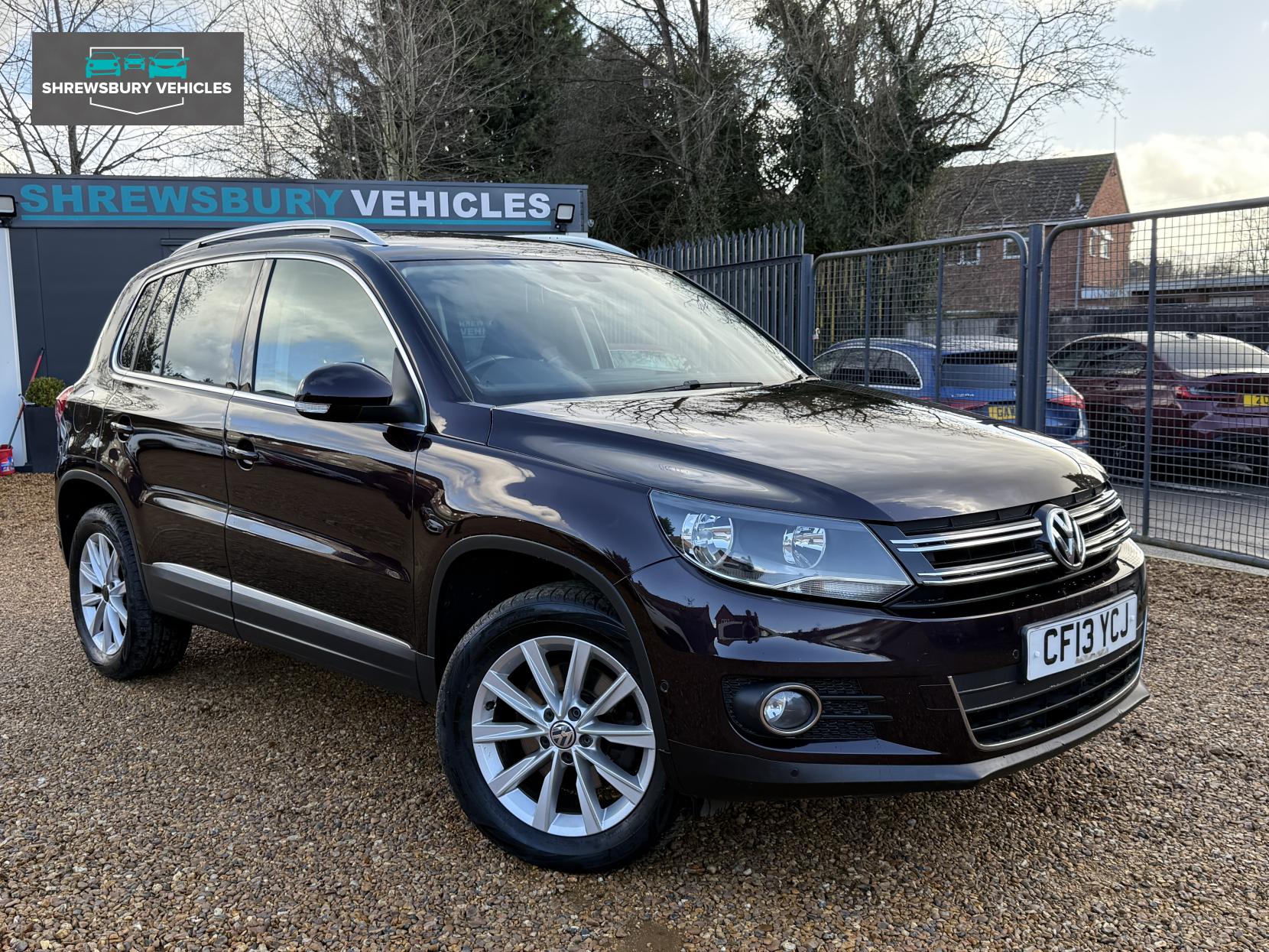 Volkswagen Tiguan 2.0 TDI BlueMotion Tech SE SUV 5dr Diesel DSG 4WD Euro 5 (s/s) (140 ps)