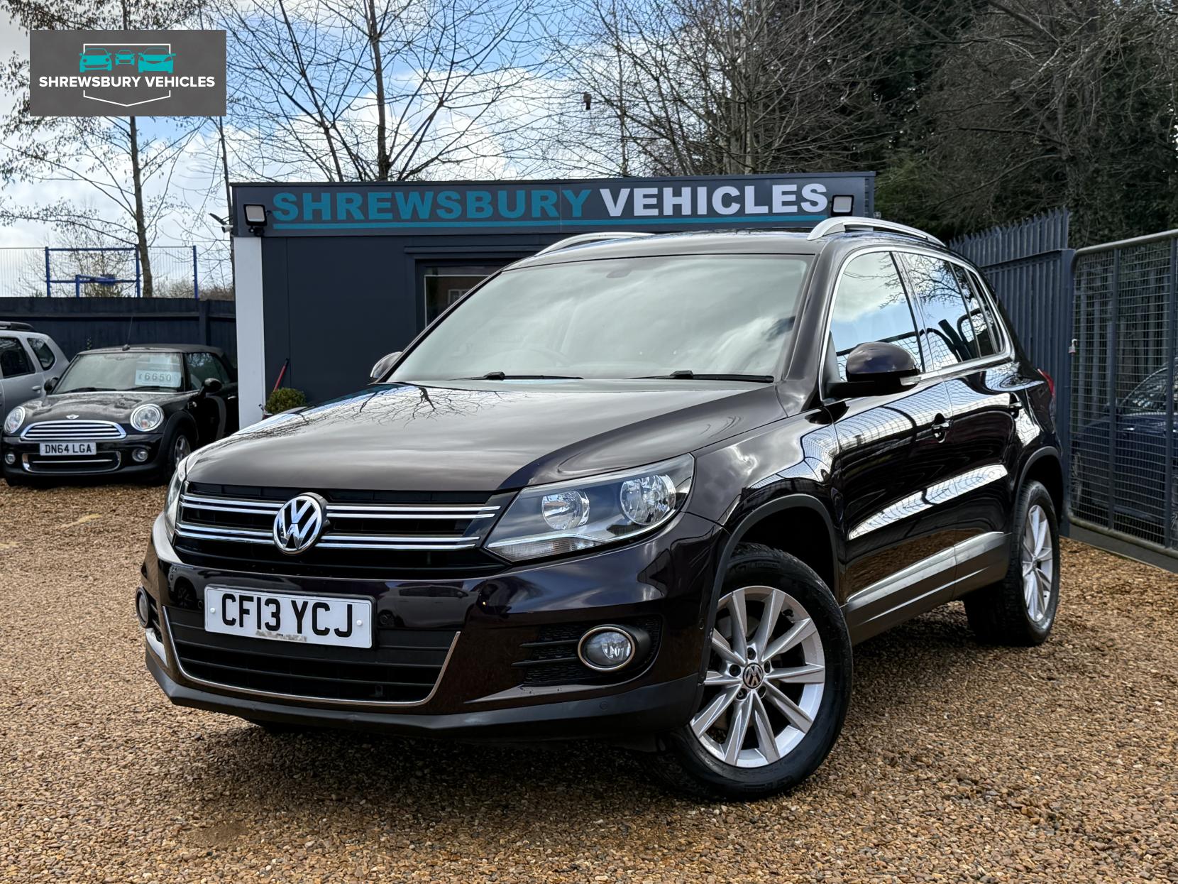 Volkswagen Tiguan 2.0 TDI BlueMotion Tech SE SUV 5dr Diesel DSG 4WD Euro 5 (s/s) (140 ps)