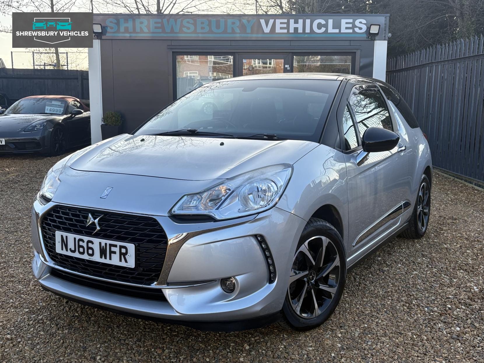 DS AUTOMOBILES DS 3 1.2 PureTech Elegance Hatchback 3dr Petrol Manual Euro 6 (s/s) (110 ps)