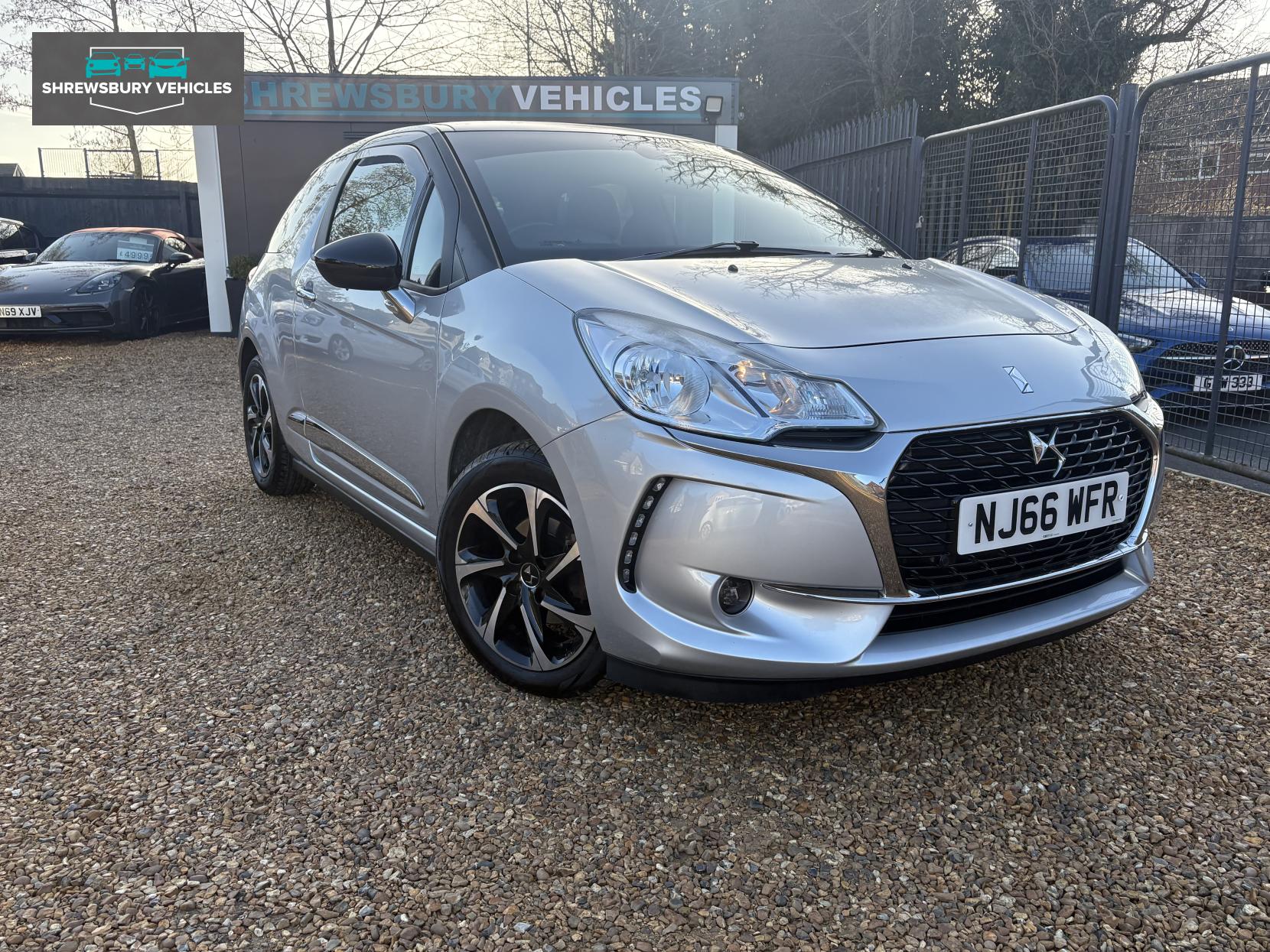 DS AUTOMOBILES DS 3 1.2 PureTech Elegance Hatchback 3dr Petrol Manual Euro 6 (s/s) (110 ps)