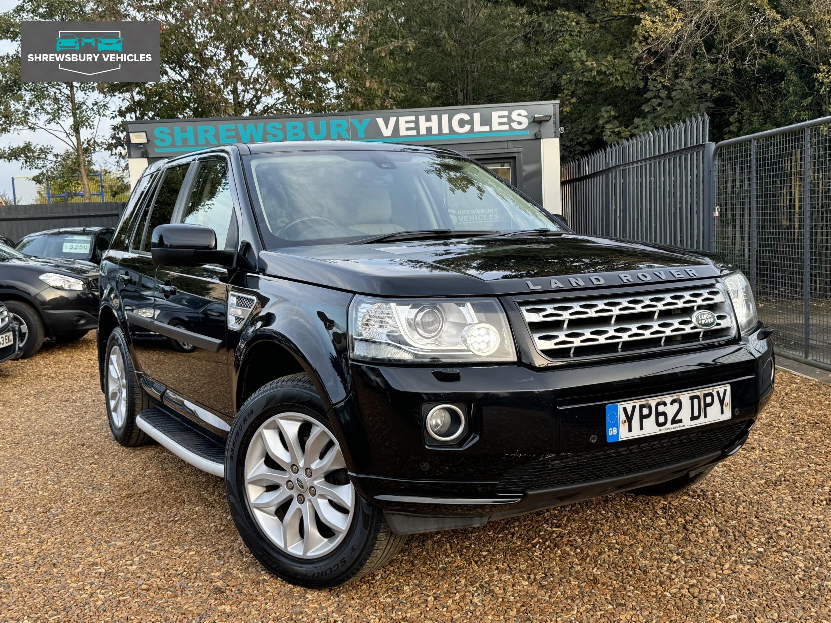 Land Rover Freelander 2 2.2 SD4 HSE SUV 5dr Diesel CommandShift 4WD Euro 5 (190 ps)