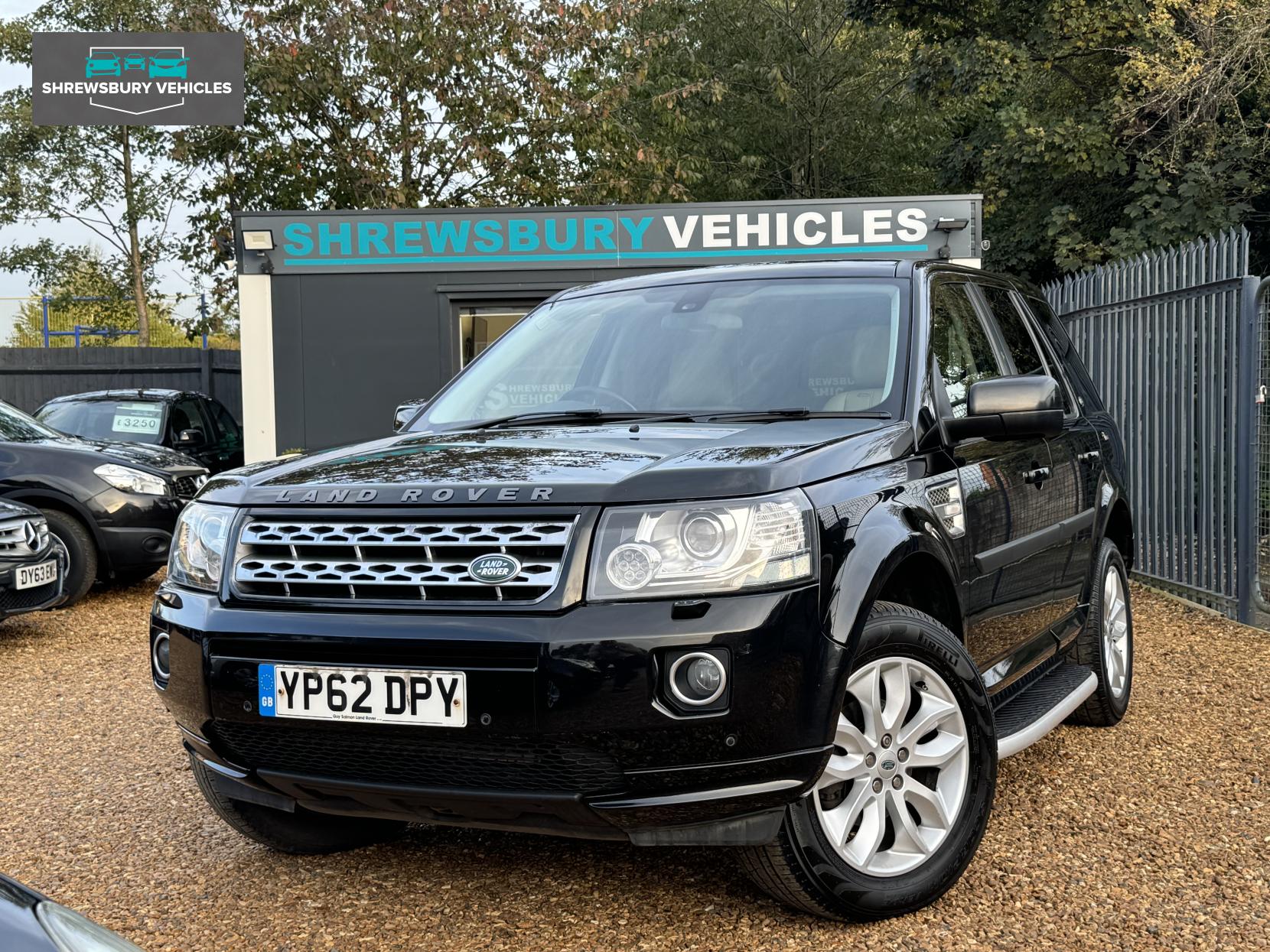 Land Rover Freelander 2 2.2 SD4 HSE SUV 5dr Diesel CommandShift 4WD Euro 5 (190 ps)