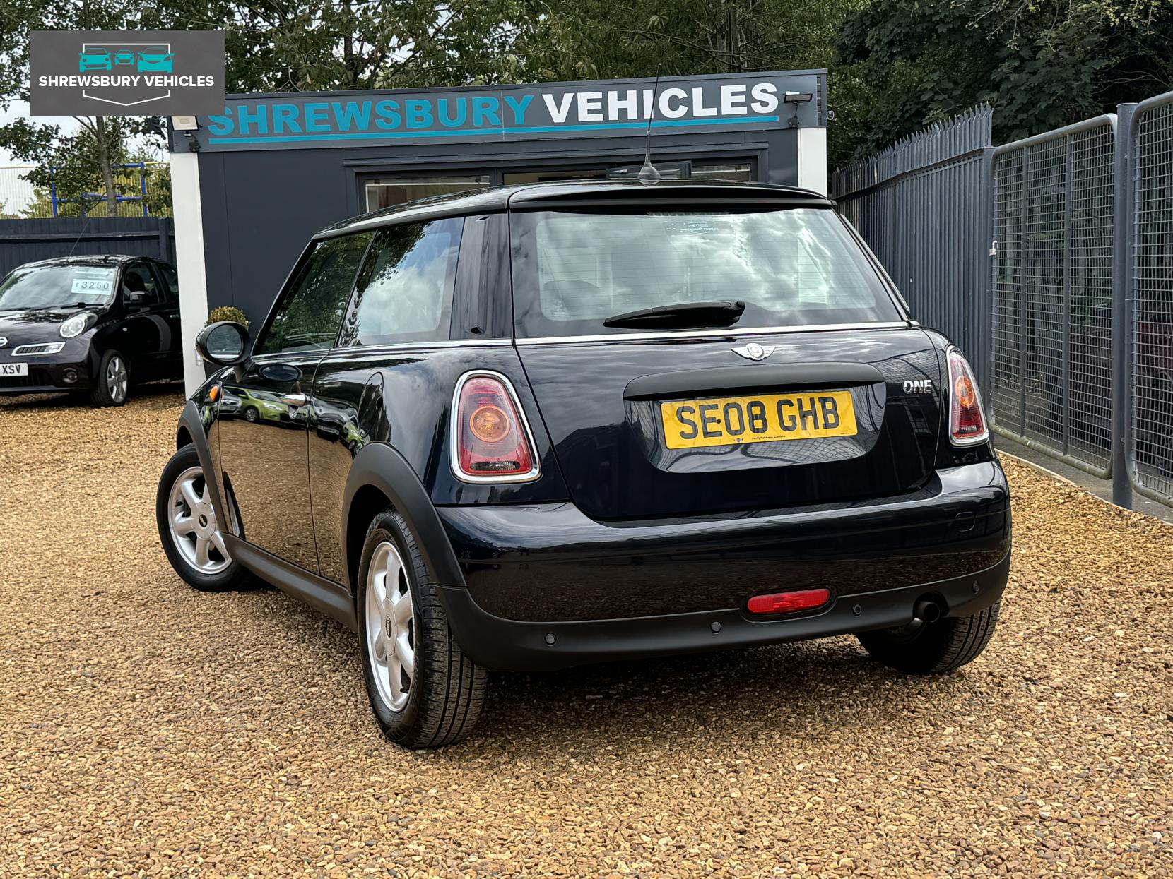 MINI Hatch 1.4 One Hatchback 3dr Petrol Manual Euro 4 (95 ps)