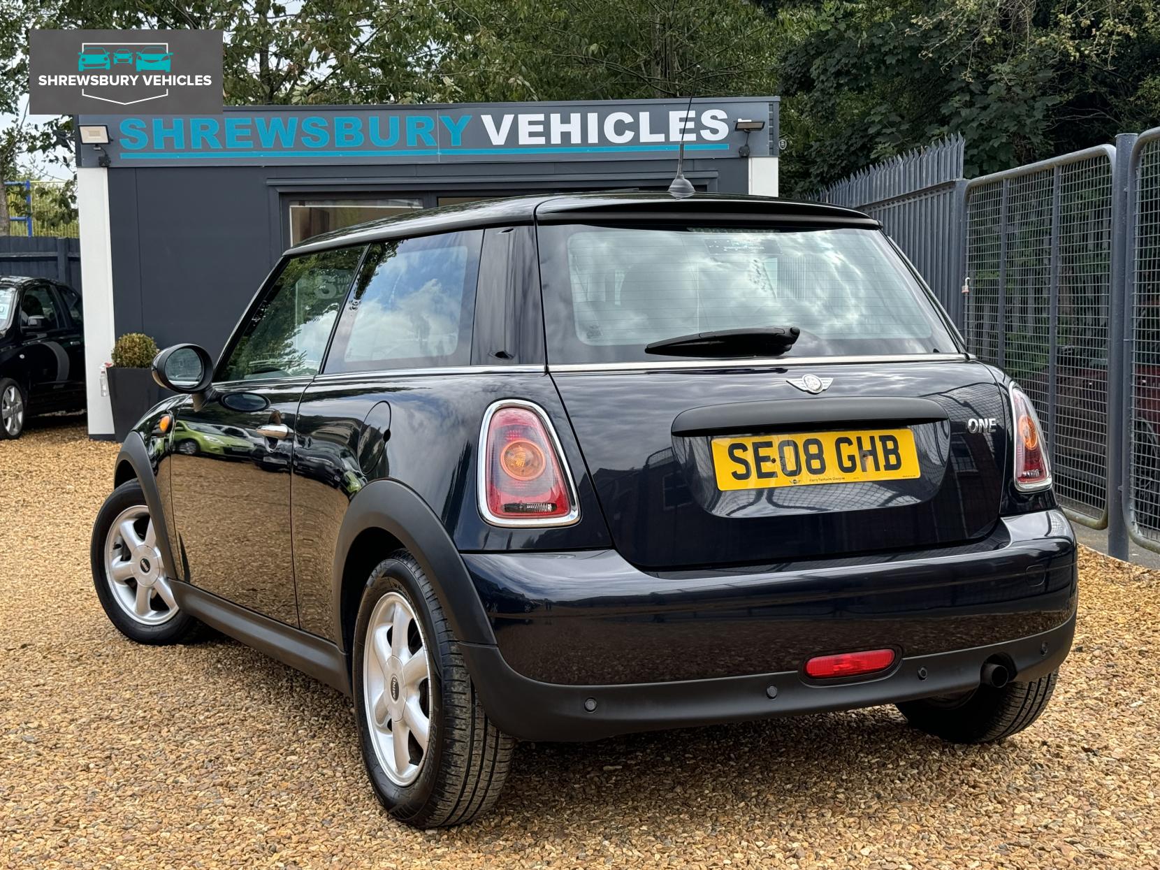 MINI Hatch 1.4 One Hatchback 3dr Petrol Manual Euro 4 (95 ps)