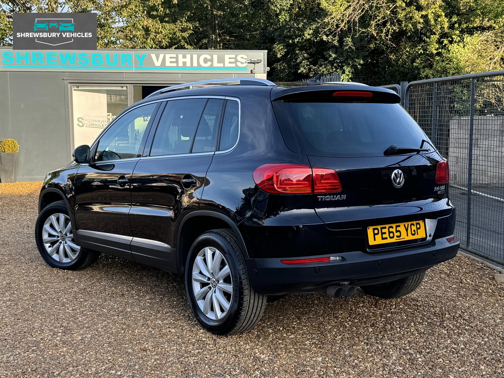 Volkswagen Tiguan 2.0 TDI BlueMotion Tech Match SUV 5dr Diesel Manual 4WD Euro 6 (s/s) (150 ps)