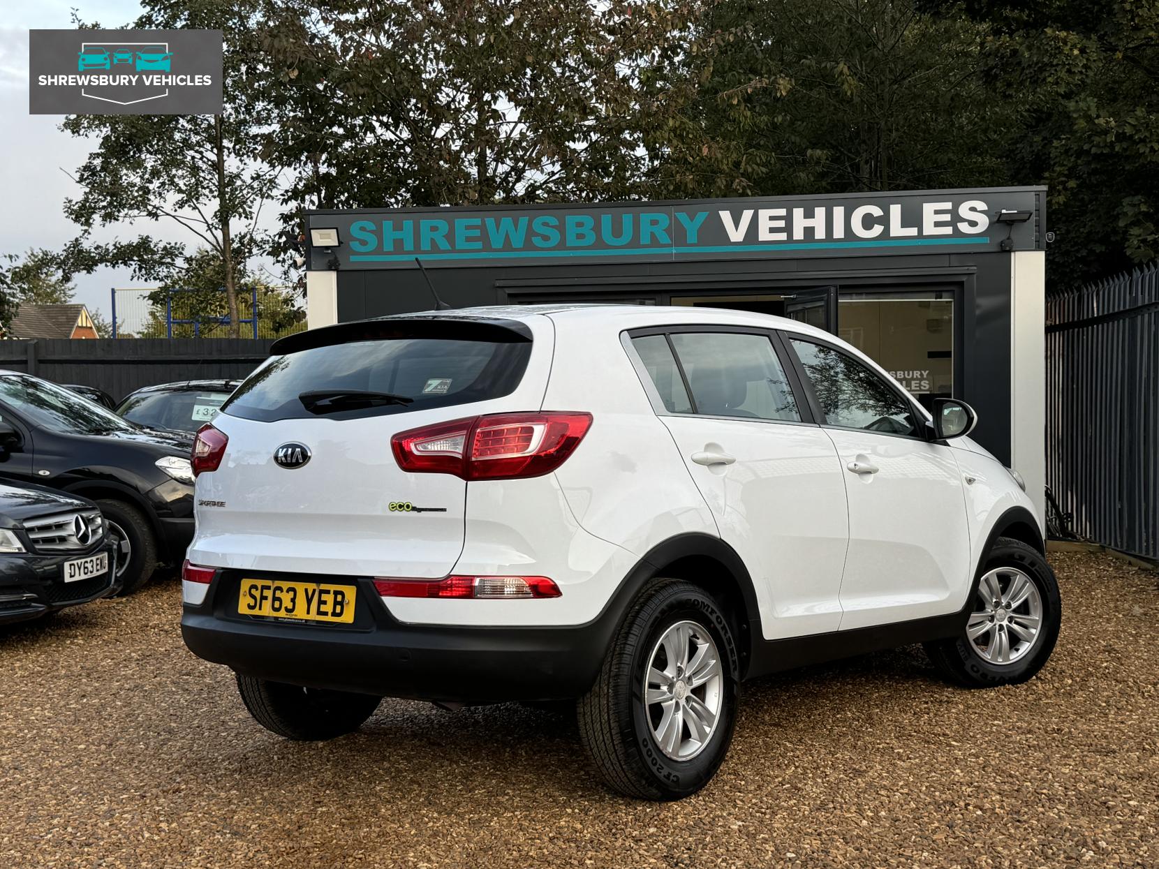 Kia Sportage 1.7 CRDi EcoDynamics 1 SUV 5dr Diesel Manual 2WD Euro 5 (s/s) (114 bhp)