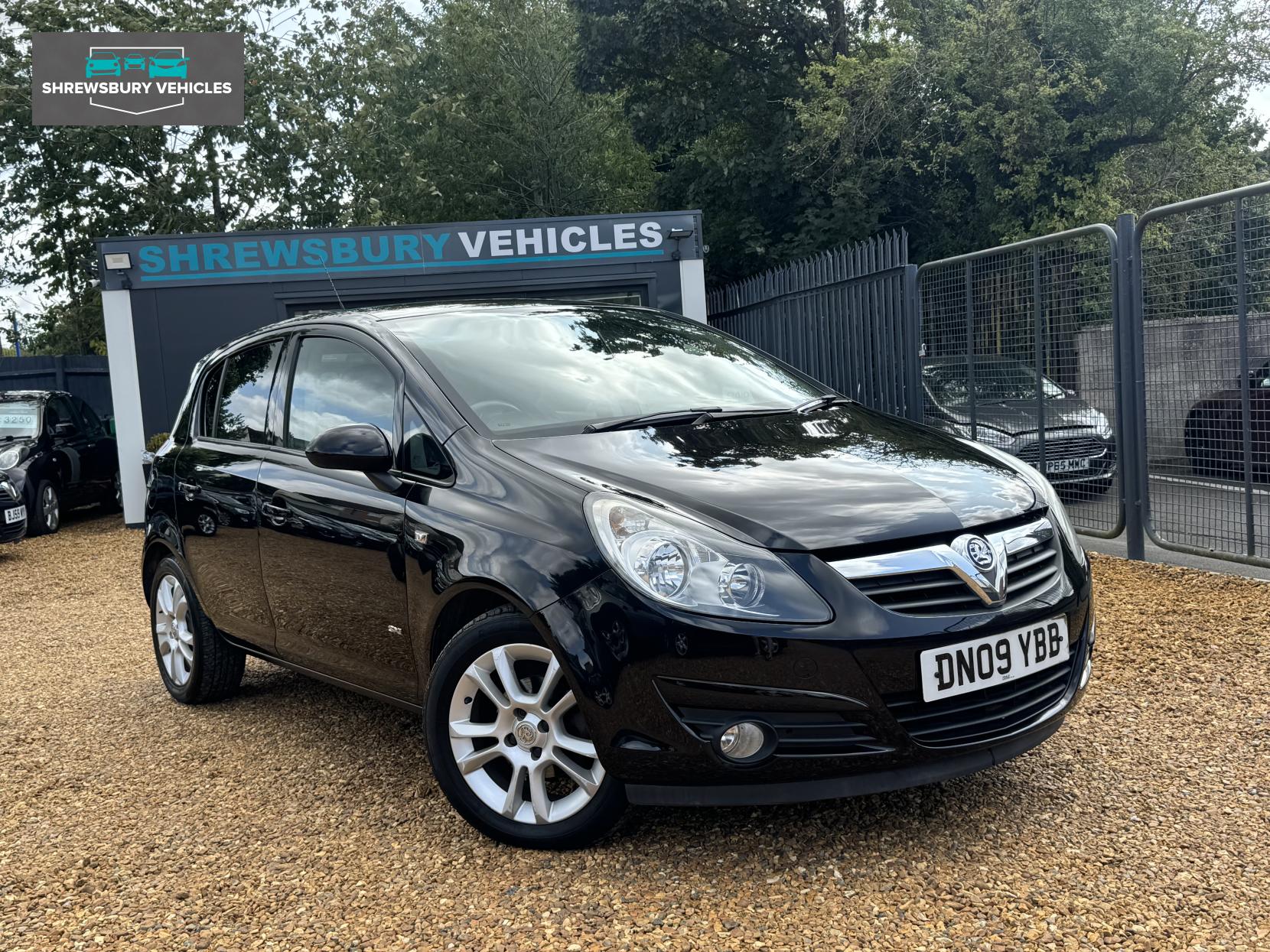 Vauxhall Corsa 1.4i 16v SXi Hatchback 5dr Petrol Manual (146 g/km, 89 bhp)