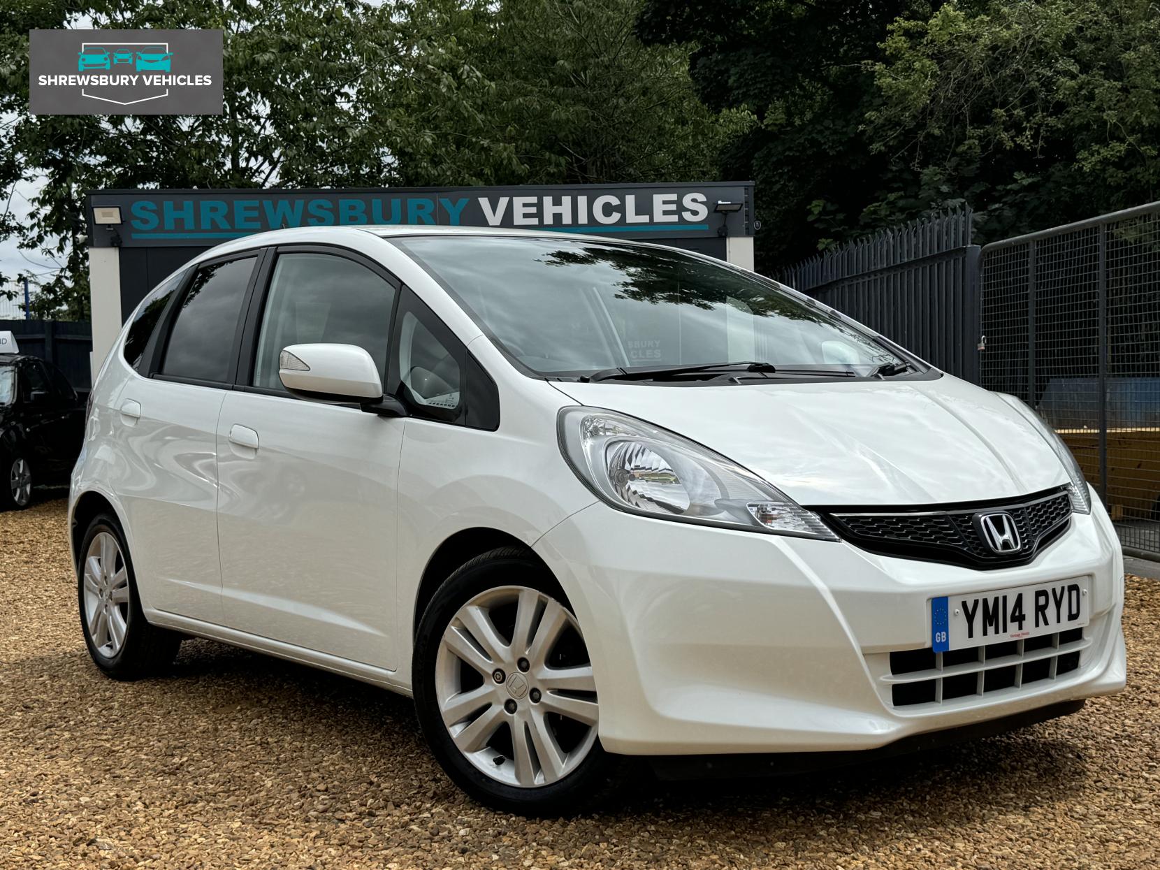 Honda Jazz 1.4 i-VTEC ES Plus Hatchback 5dr Petrol Manual Euro 5 (99 ps)