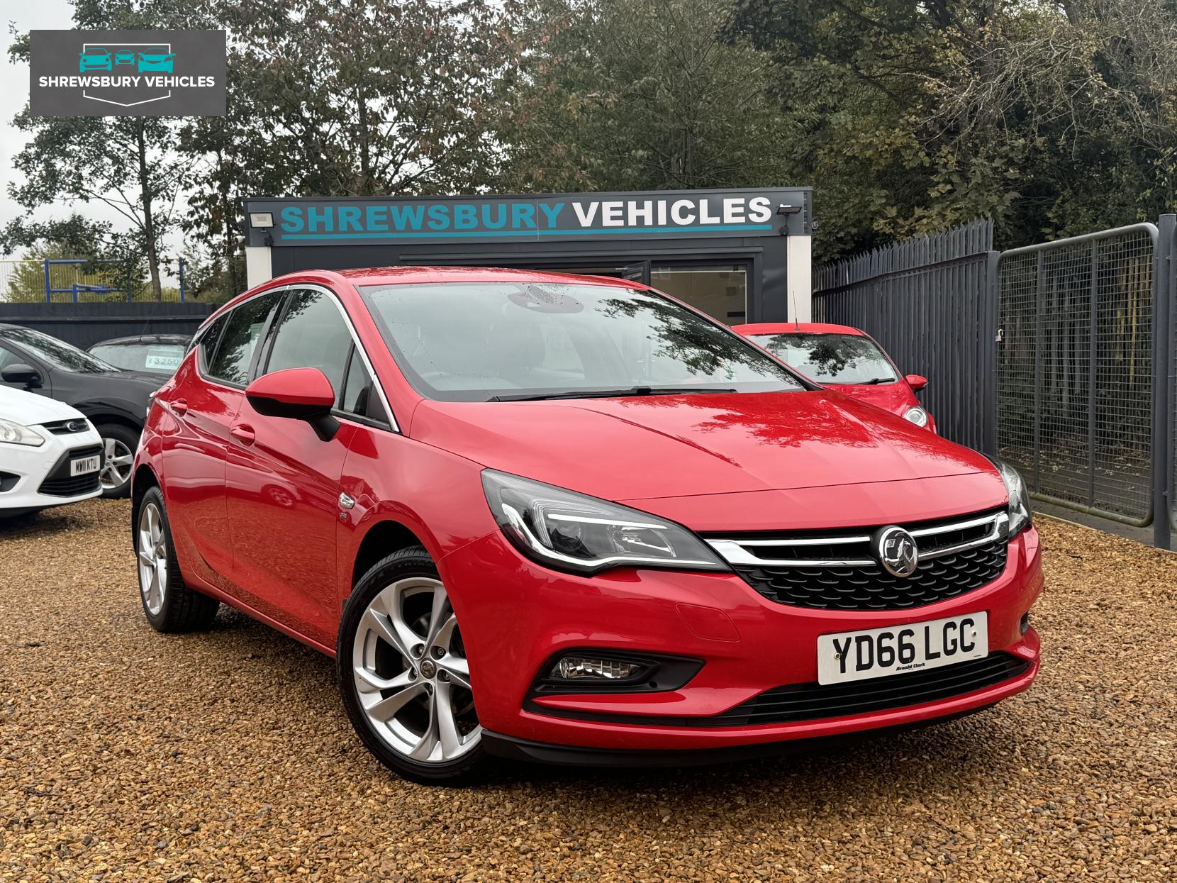 Vauxhall Astra 1.4i Turbo SRi Nav Hatchback 5dr Petrol Manual Euro 6 (150 ps)