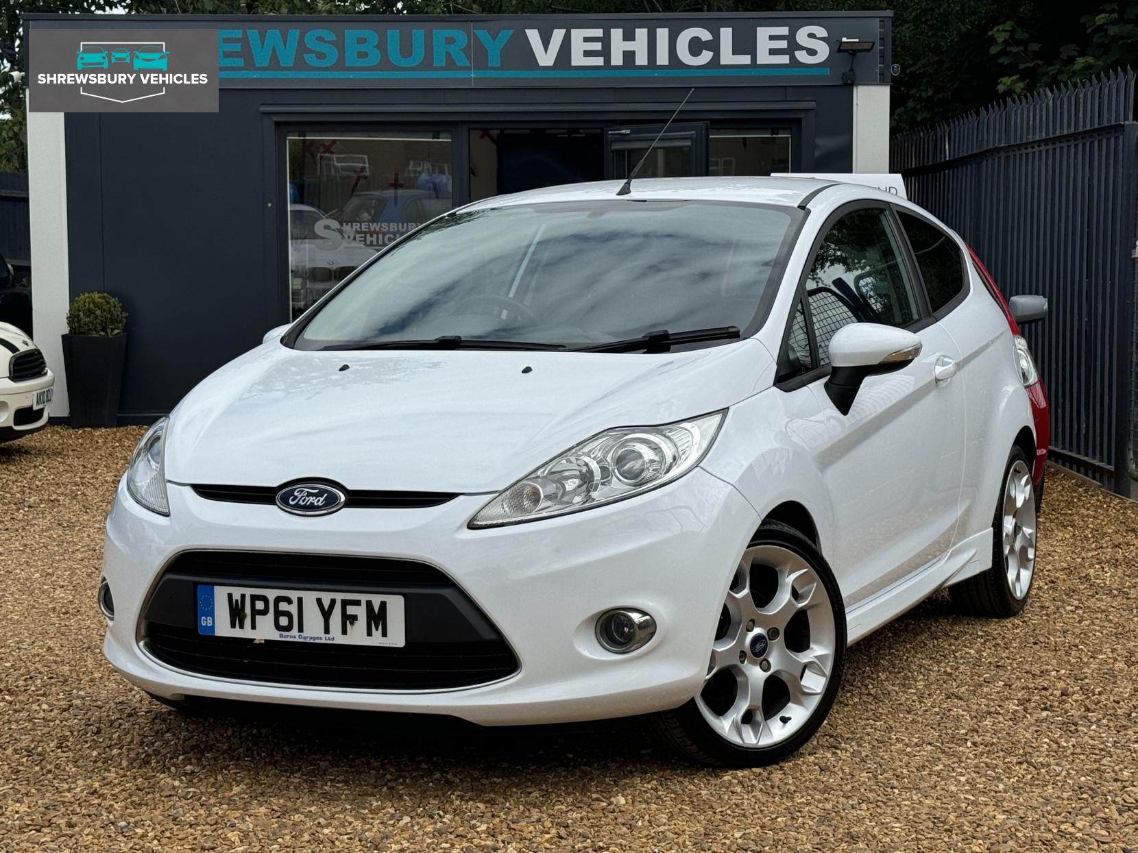 Ford Fiesta 1.6 Zetec S Hatchback 3dr Petrol Manual (134 g/km, 118 bhp)