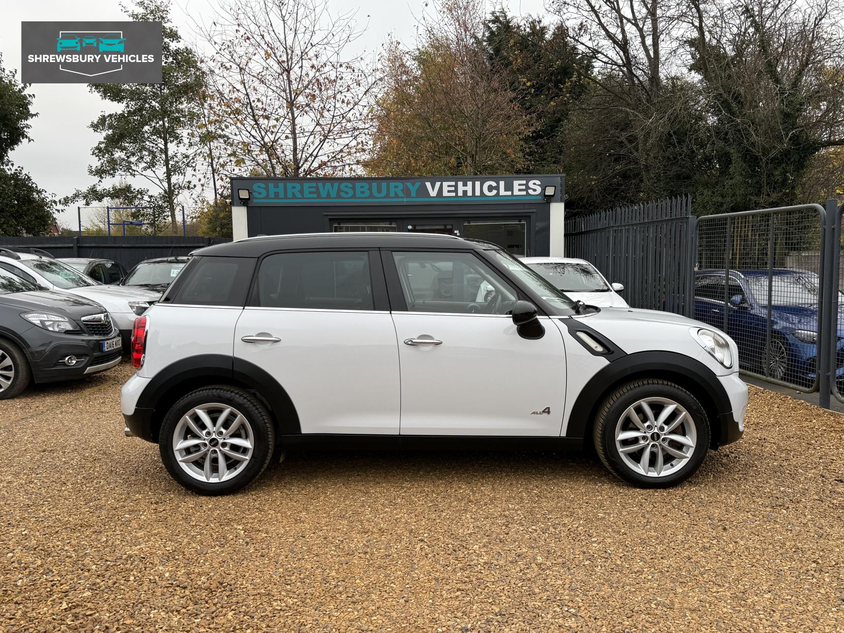 MINI Countryman 1.6 Cooper SUV 5dr Petrol Manual ALL4 Euro 6 (s/s) (122 ps)