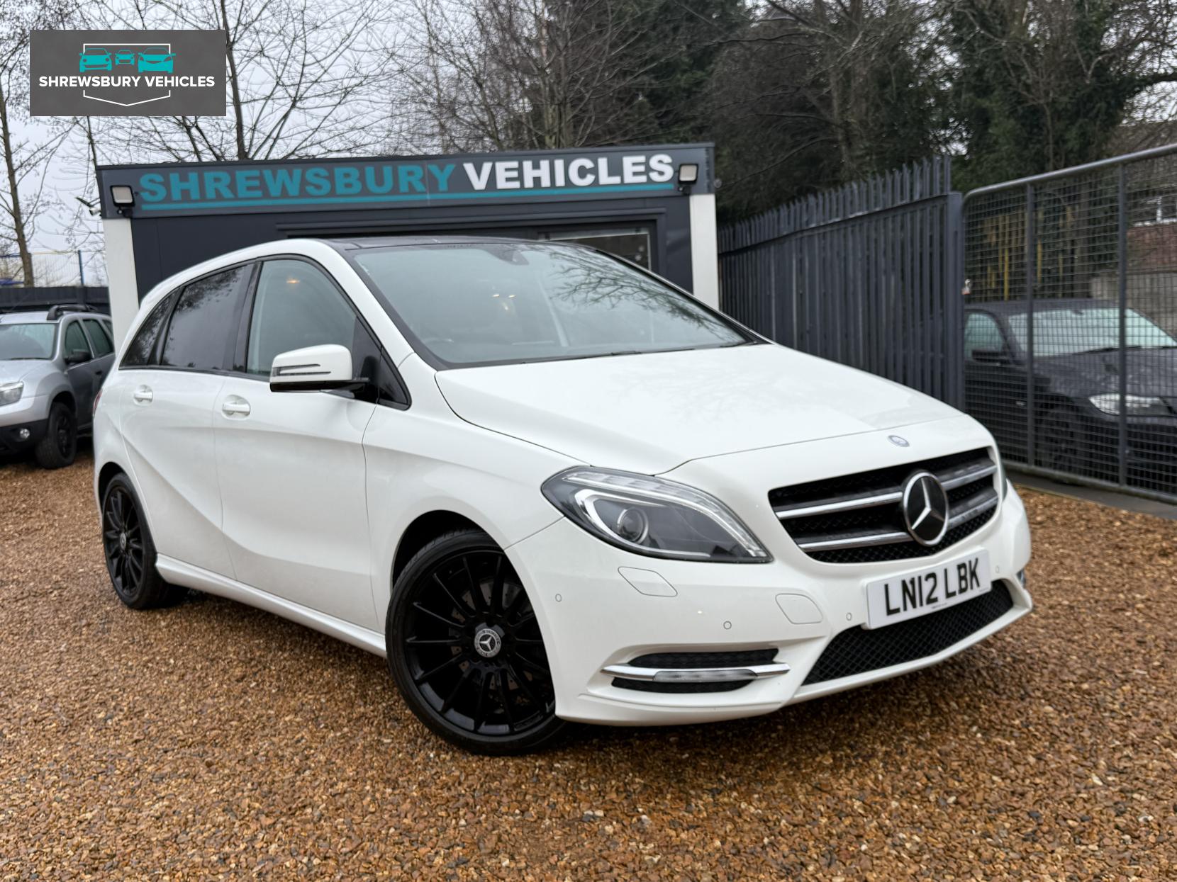 Mercedes-Benz B Class 1.6 B200 BlueEfficiency Sport MPV 5dr Petrol Manual Euro 5 (s/s) (156 ps)