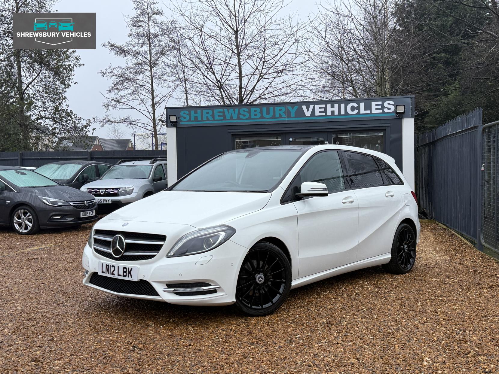 Mercedes-Benz B Class 1.6 B200 BlueEfficiency Sport MPV 5dr Petrol Manual Euro 5 (s/s) (156 ps)