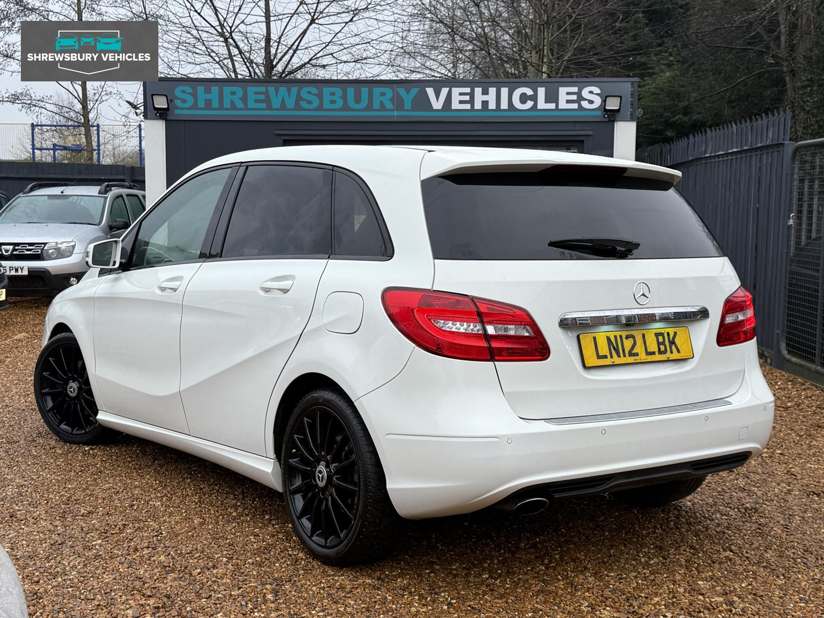 Mercedes-Benz B Class 1.6 B200 BlueEfficiency Sport MPV 5dr Petrol Manual Euro 5 (s/s) (156 ps)