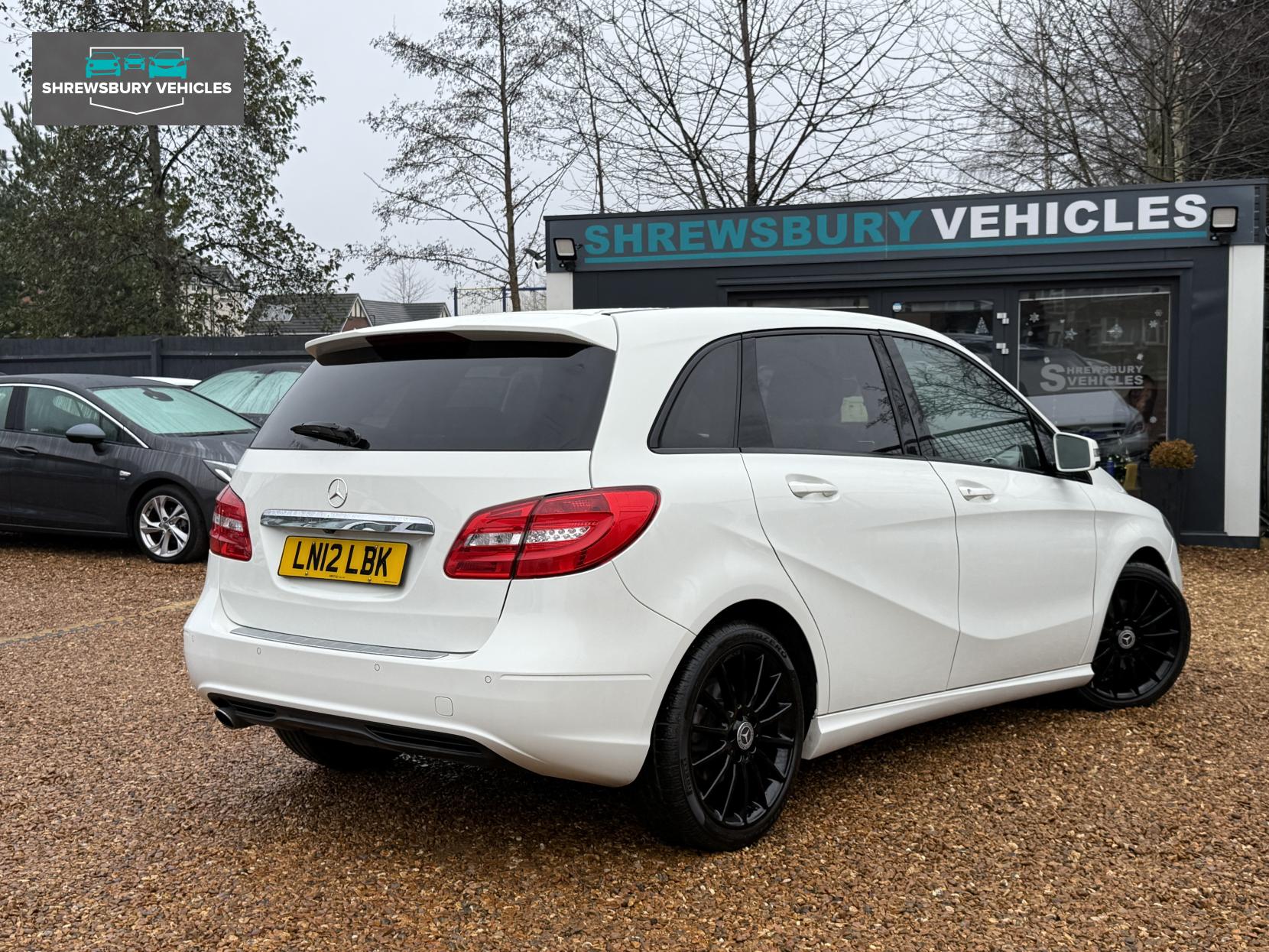 Mercedes-Benz B Class 1.6 B200 BlueEfficiency Sport MPV 5dr Petrol Manual Euro 5 (s/s) (156 ps)