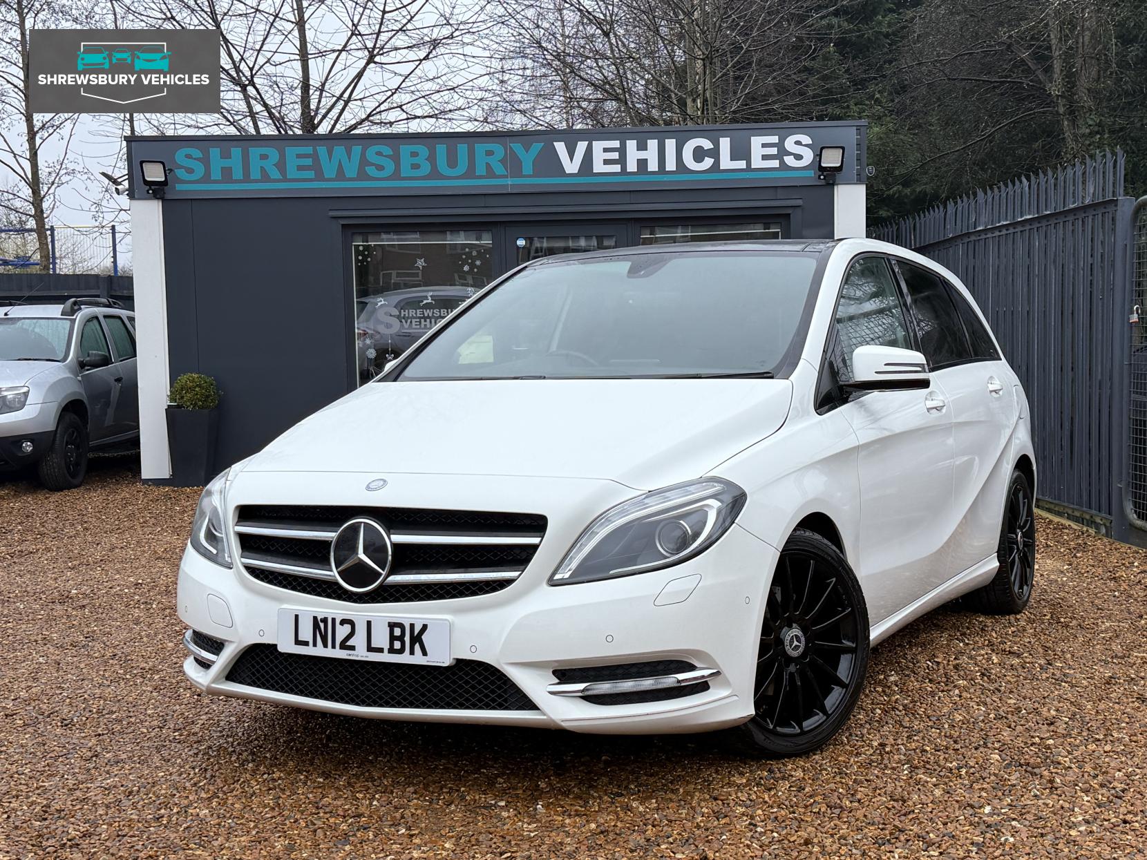 Mercedes-Benz B Class 1.6 B200 BlueEfficiency Sport MPV 5dr Petrol Manual Euro 5 (s/s) (156 ps)