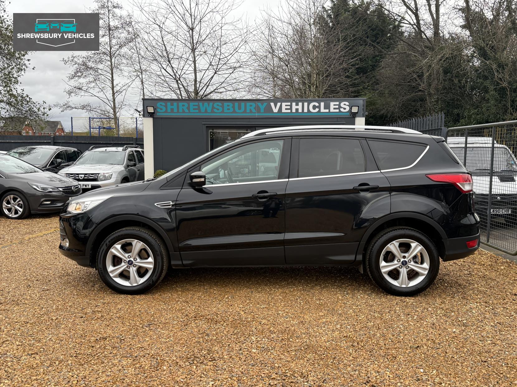 Ford Kuga 2.0 TDCi Zetec SUV 5dr Diesel Manual 2WD Euro 6 (s/s) (150 ps)