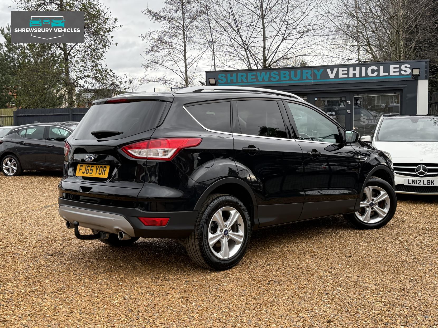 Ford Kuga 2.0 TDCi Zetec SUV 5dr Diesel Manual 2WD Euro 6 (s/s) (150 ps)