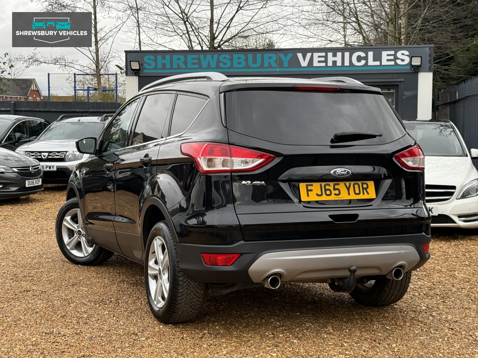 Ford Kuga 2.0 TDCi Zetec SUV 5dr Diesel Manual 2WD Euro 6 (s/s) (150 ps)