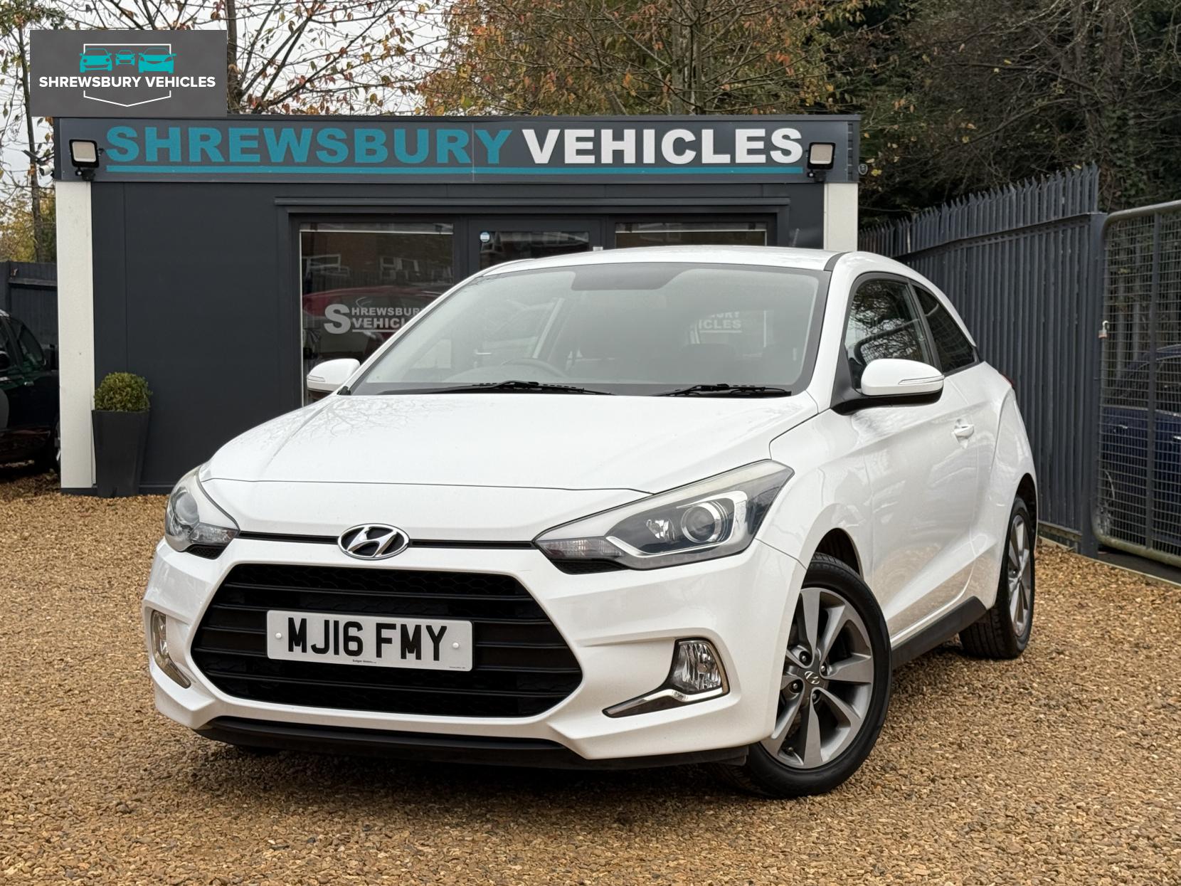 Hyundai i20 1.2 SE Coupe 3dr Petrol Manual Euro 6 (84 ps)