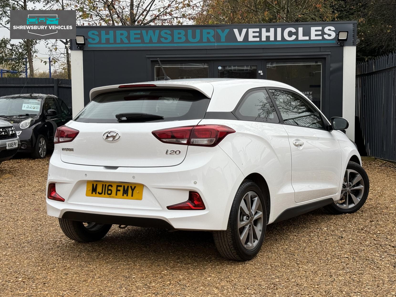 Hyundai i20 1.2 SE Coupe 3dr Petrol Manual Euro 6 (84 ps)