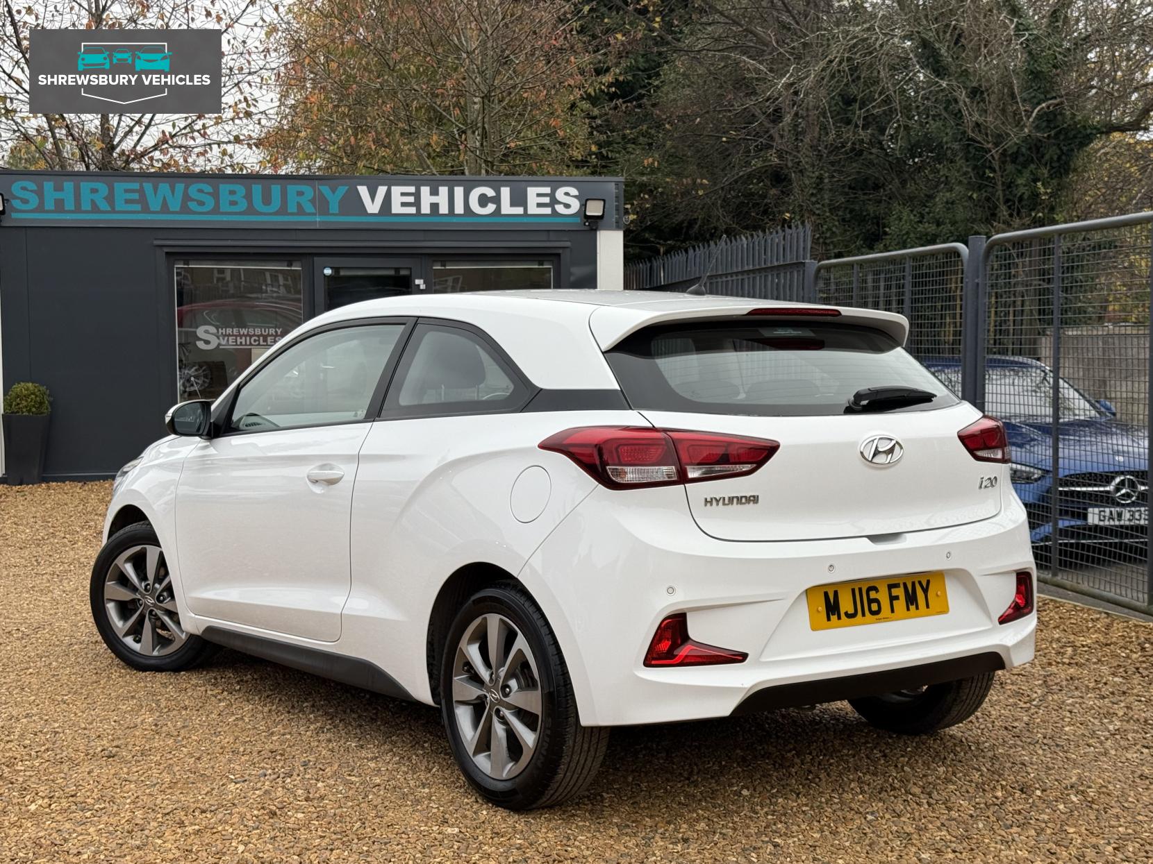 Hyundai i20 1.2 SE Coupe 3dr Petrol Manual Euro 6 (84 ps)