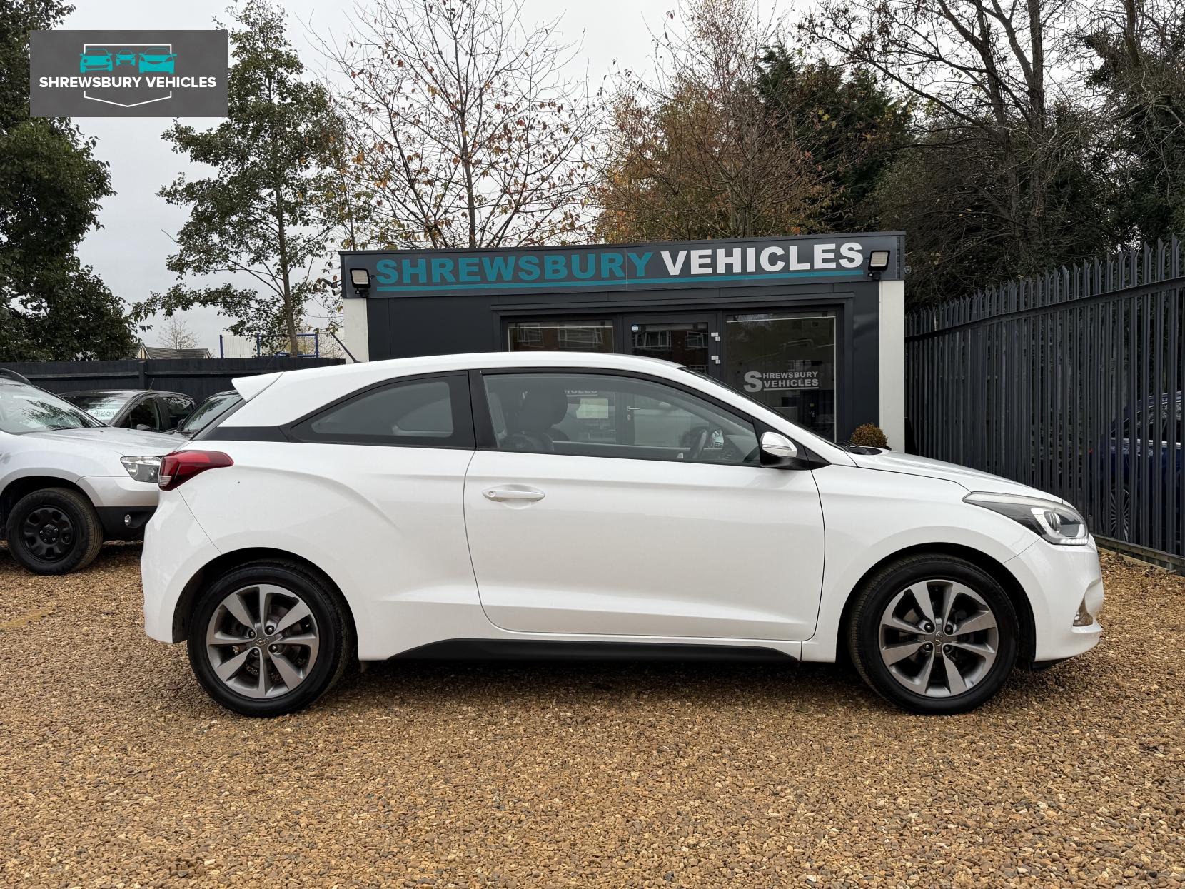 Hyundai i20 1.2 SE Coupe 3dr Petrol Manual Euro 6 (84 ps)