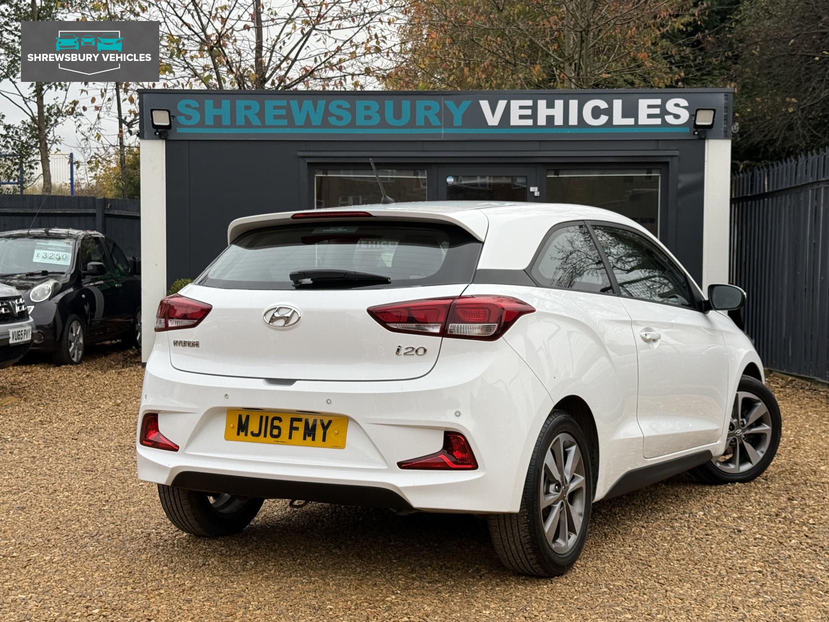 Hyundai i20 1.2 SE Coupe 3dr Petrol Manual Euro 6 (84 ps)