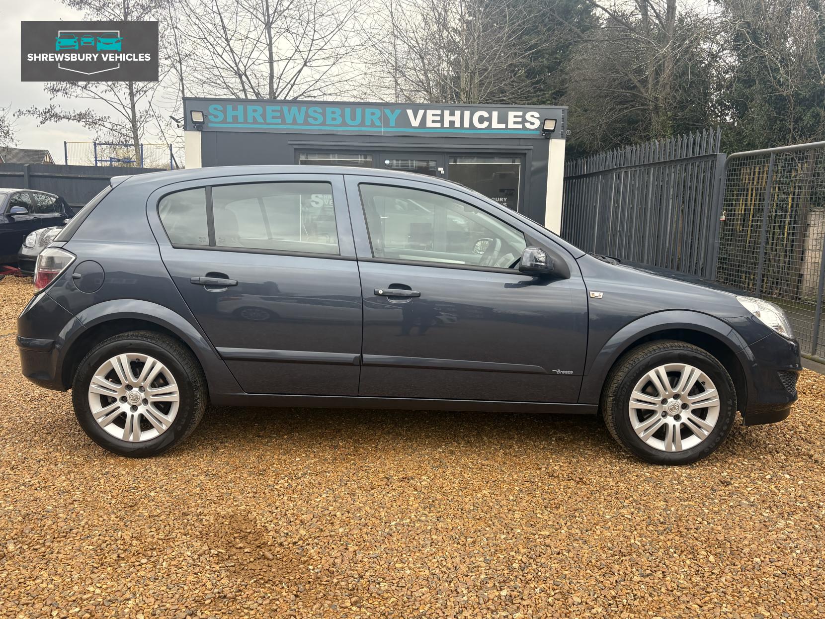 Vauxhall Astra 1.6i 16v Breeze Hatchback 5dr Petrol Manual (158 g/km, 103 bhp)