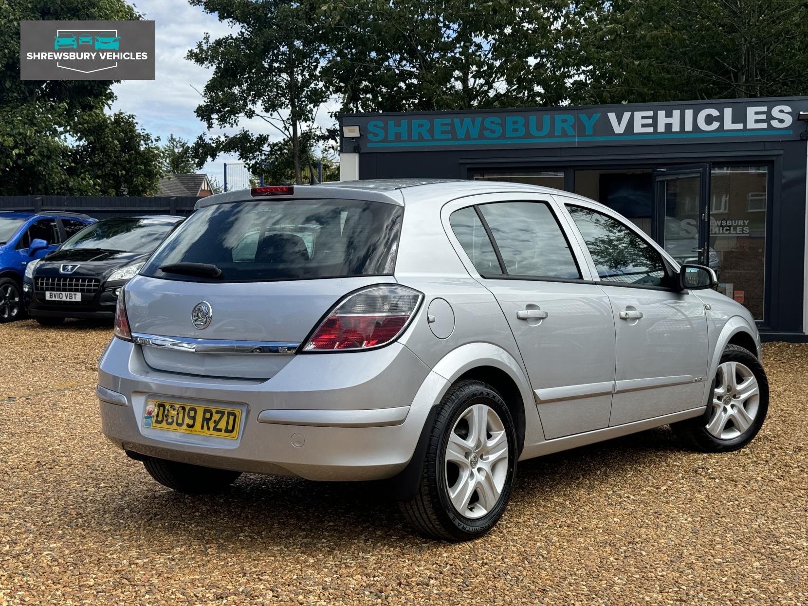 Vauxhall Astra 1.6i 16v Club Hatchback 5dr Petrol Manual (155 g/km, 113 bhp)