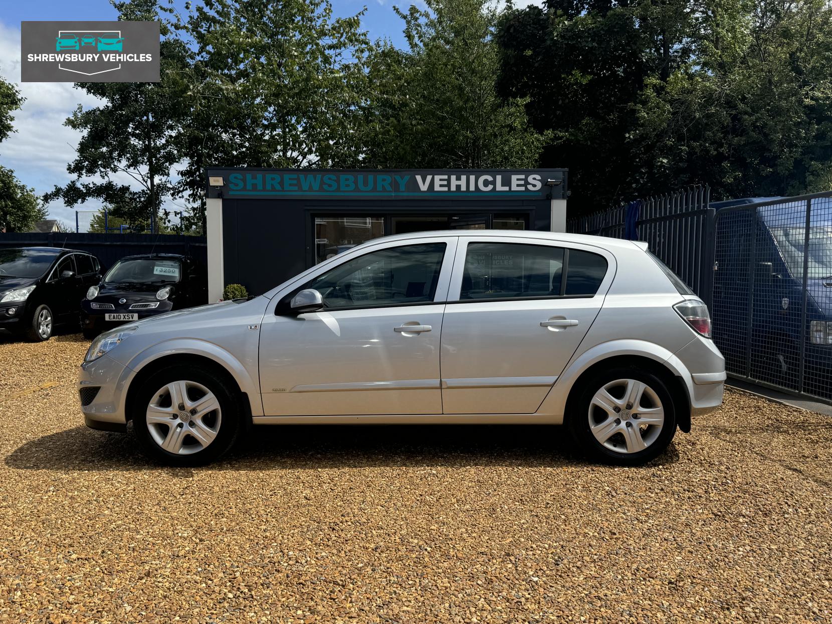 Vauxhall Astra 1.6i 16v Club Hatchback 5dr Petrol Manual (155 g/km, 113 bhp)