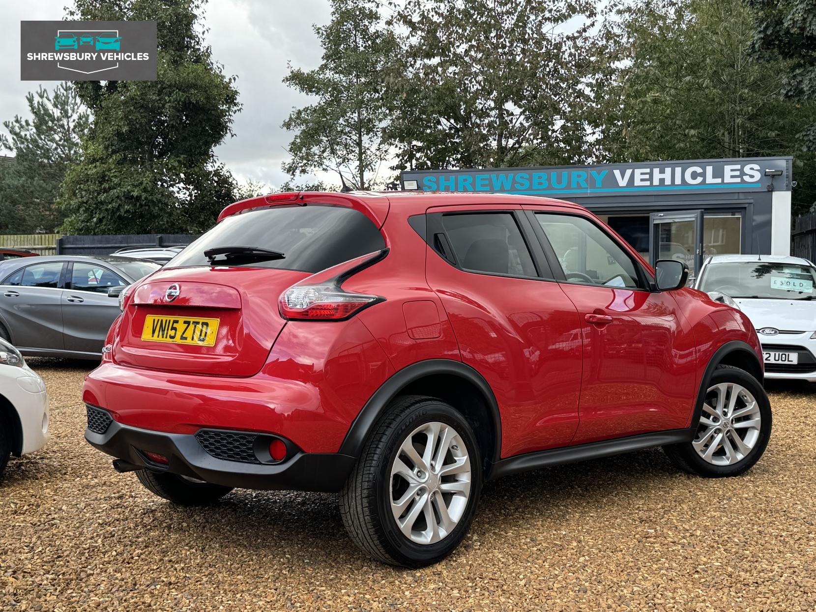 Nissan Juke 1.2 DIG-T Acenta Premium SUV 5dr Petrol Manual 6Spd Euro 5 (s/s) (115 ps)