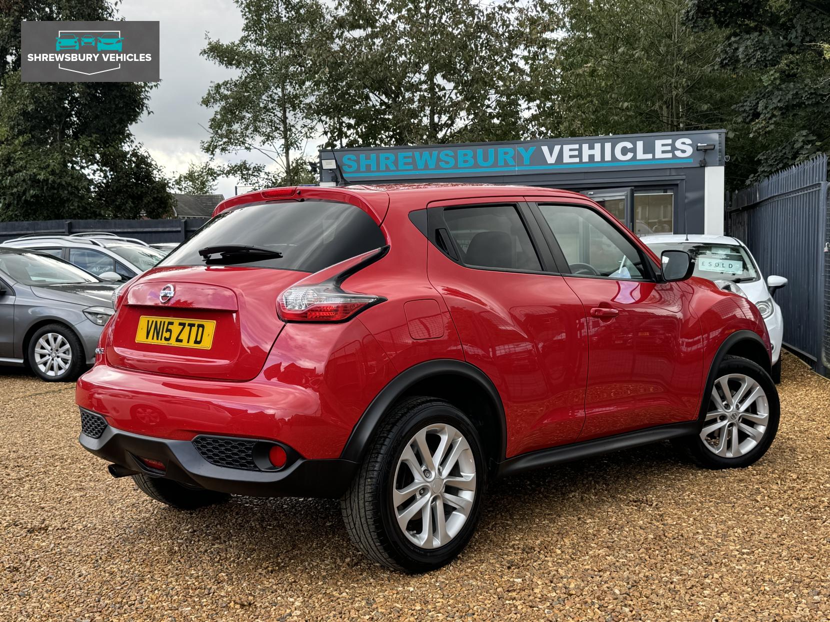 Nissan Juke 1.2 DIG-T Acenta Premium SUV 5dr Petrol Manual 6Spd Euro 5 (s/s) (115 ps)