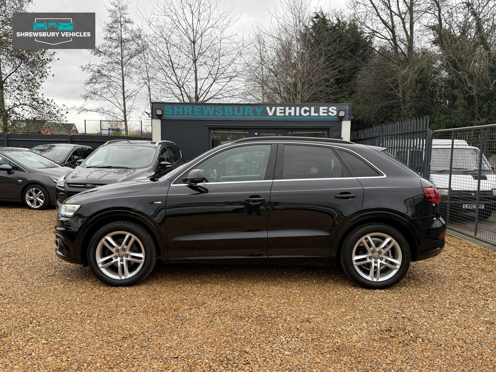 Audi Q3 2.0 TFSI S line SUV 5dr Petrol S Tronic quattro Euro 5 (s/s) (211 ps)