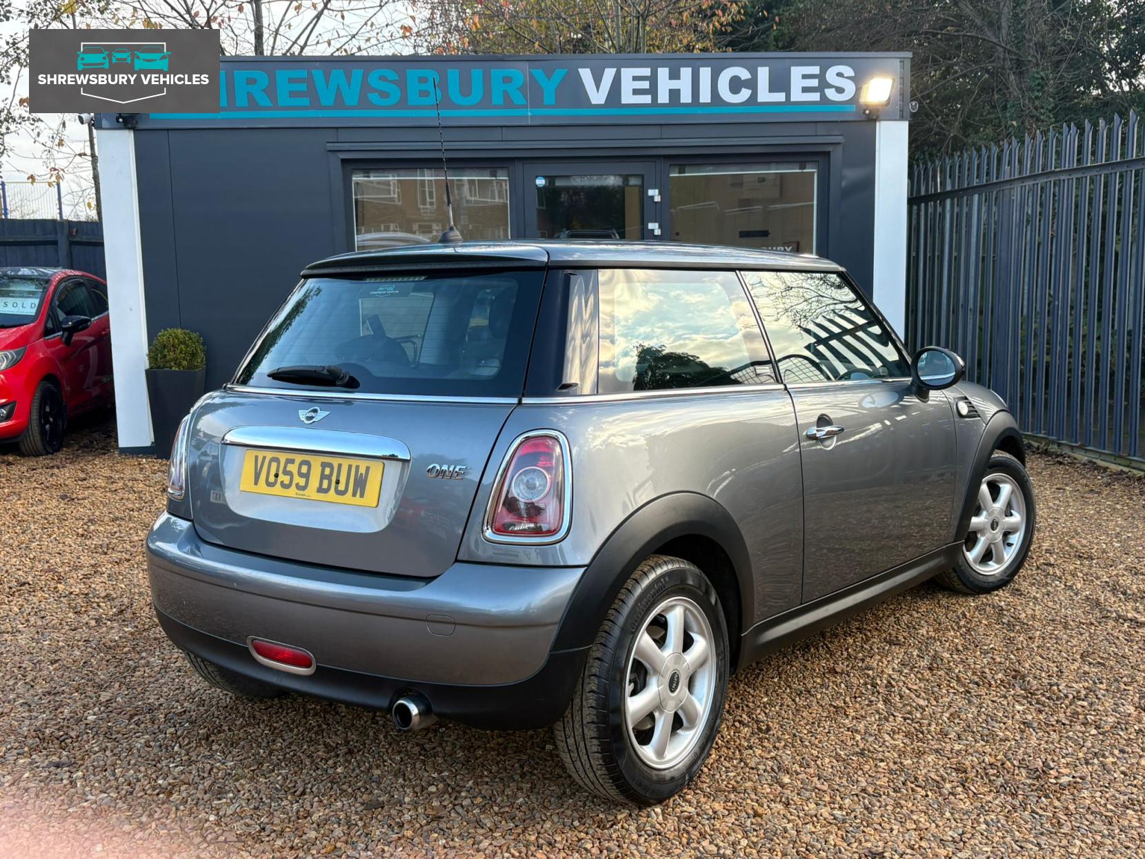 MINI Hatch 1.4 One Graphite Hatchback 3dr Petrol Manual Euro 4 (95 ps)