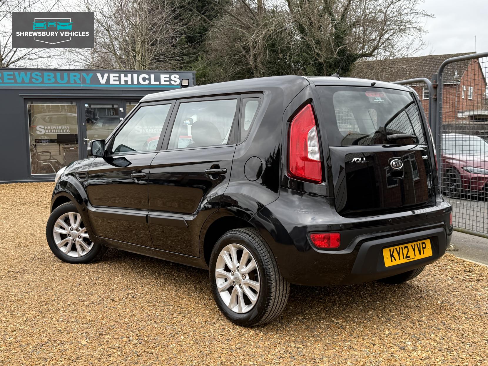 Kia Soul 1.6 CRDi 2 SUV 5dr Diesel Auto Euro 5 (126 bhp)