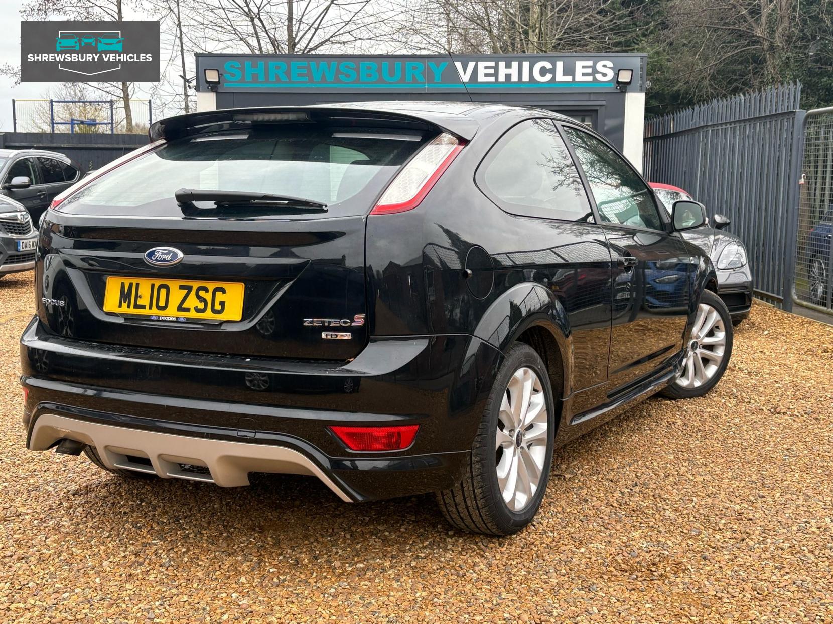 Ford Focus 1.6 TDCi DPF Zetec S Hatchback 3dr Diesel Manual (115 g/km, 108 bhp)