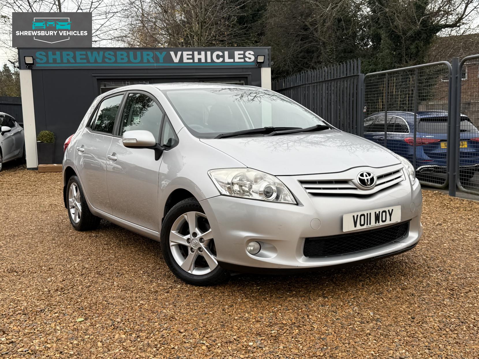 Toyota Auris 1.6 V-Matic TR Hatchback 5dr Petrol Manual Euro 5 (132 ps)