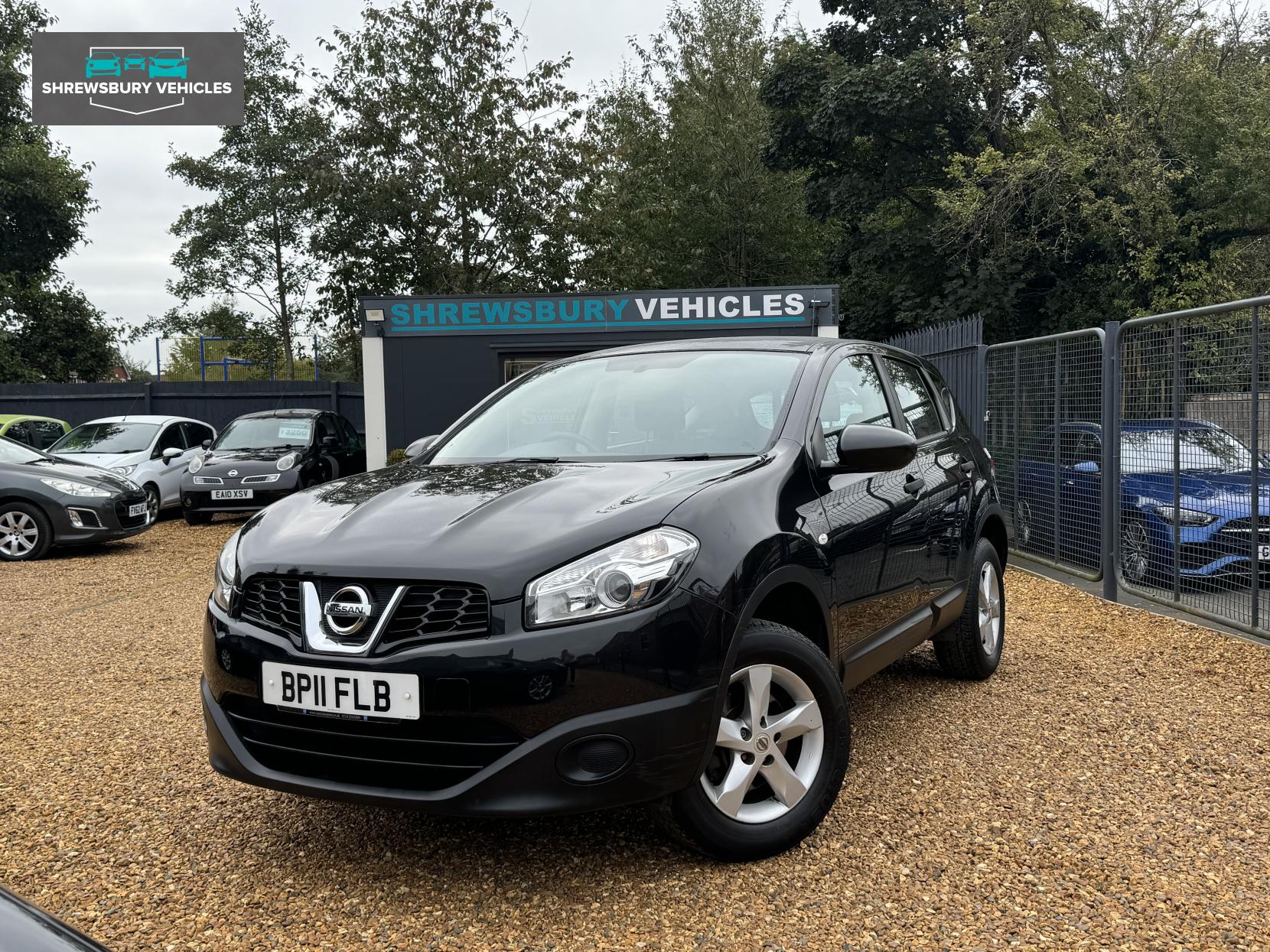 Nissan Qashqai 1.6 Visia SUV 5dr Petrol Manual 2WD Euro 5 (s/s) (117 ps)